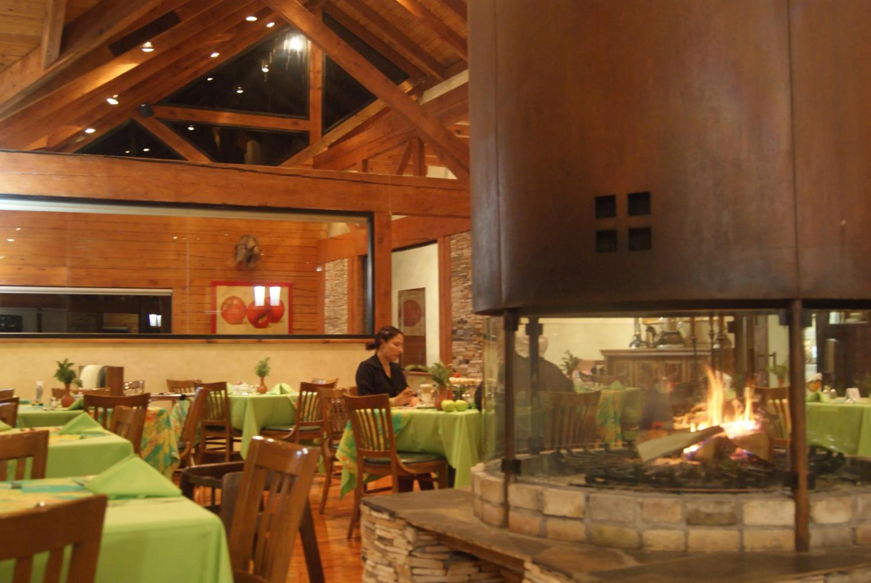 Restaurant/places to eat in Bosques de Monterreal