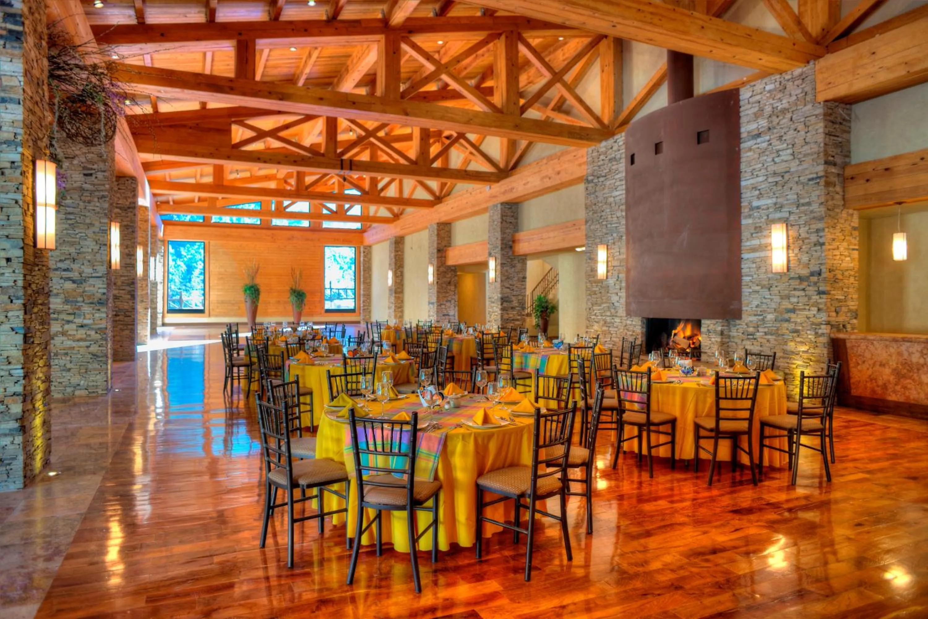 Business facilities in Bosques de Monterreal