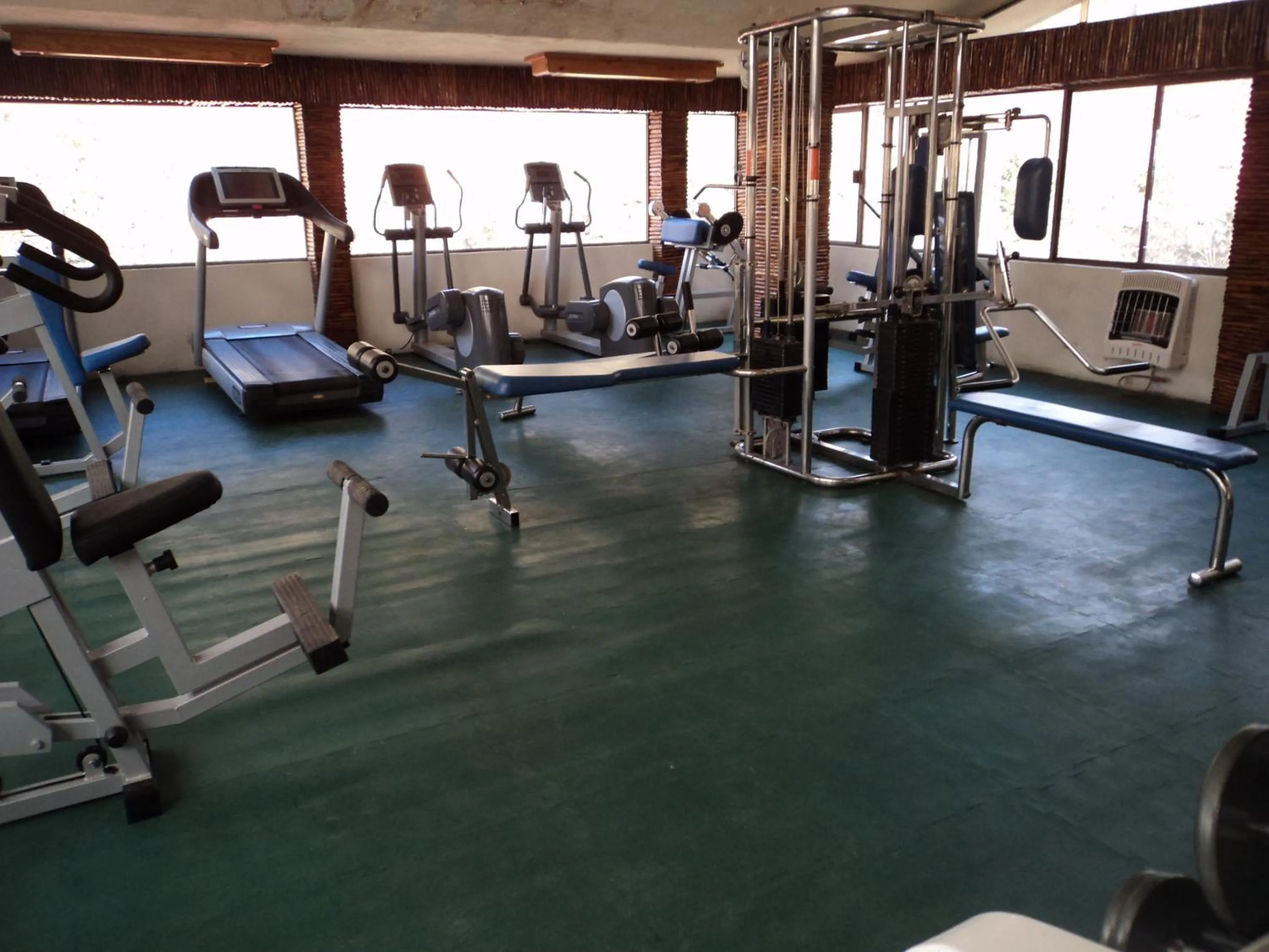 Fitness centre/facilities in Bosques de Monterreal