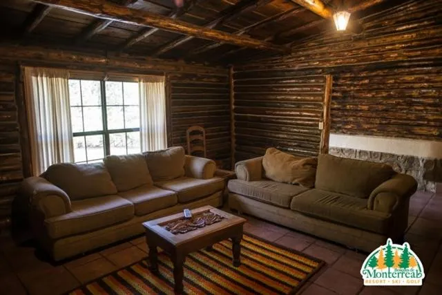 Living room in Bosques de Monterreal