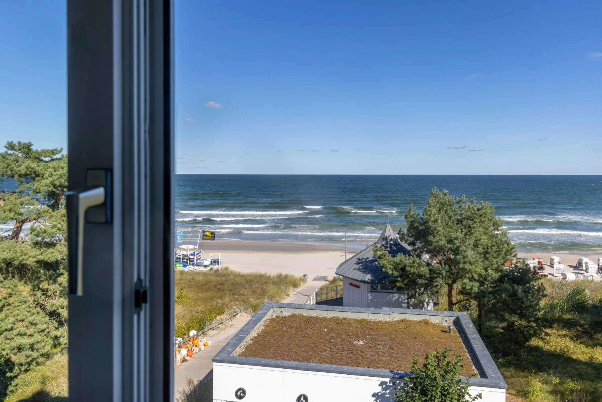 Natural landscape in Strandhotel zur Promenade