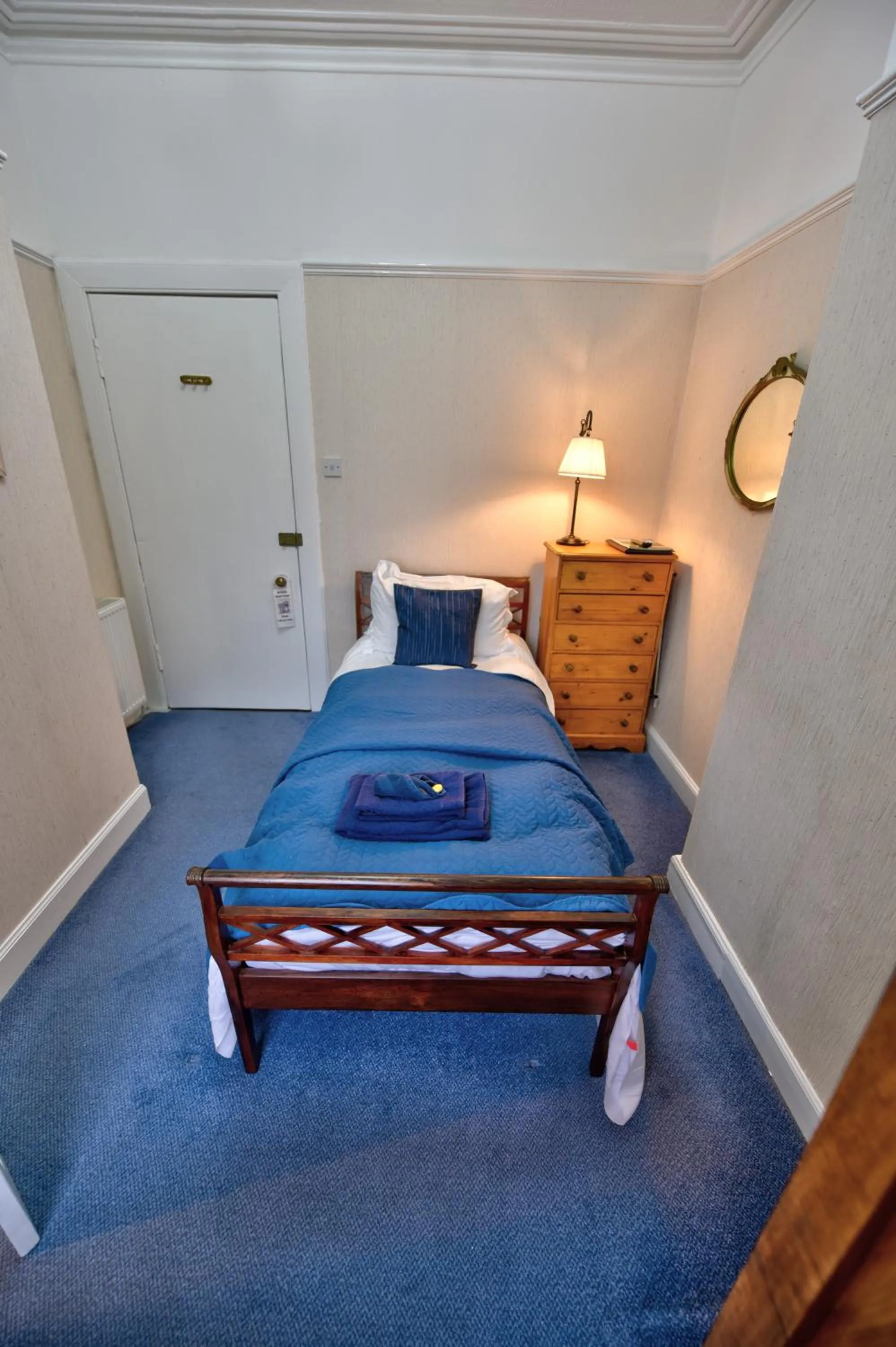 Bedroom, Bed in Burnside Guest House