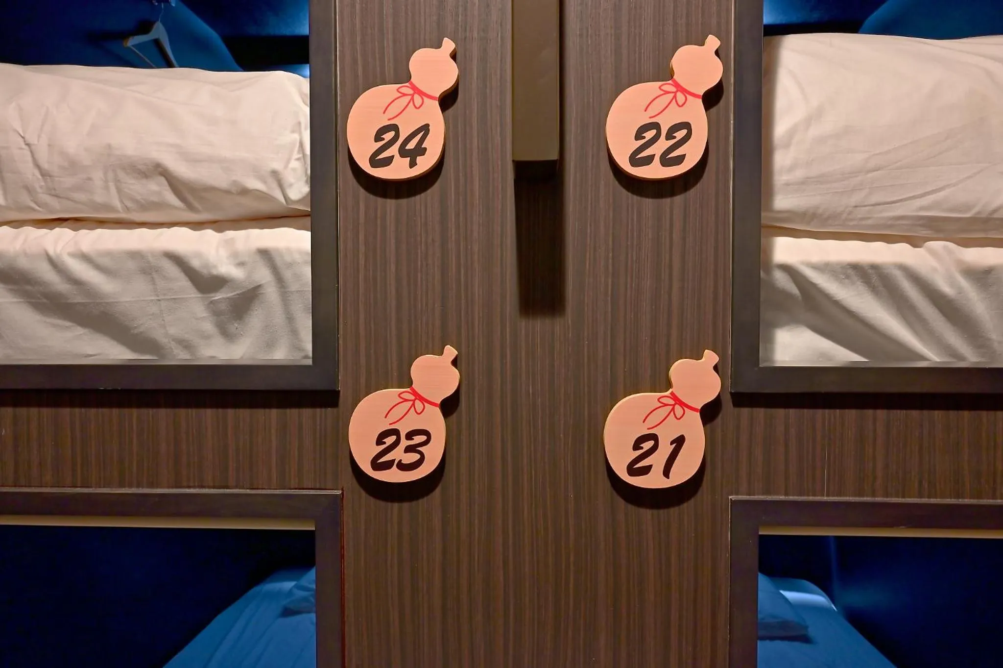 Photo of the whole room, Bed in Hotel Tomariya Ueno