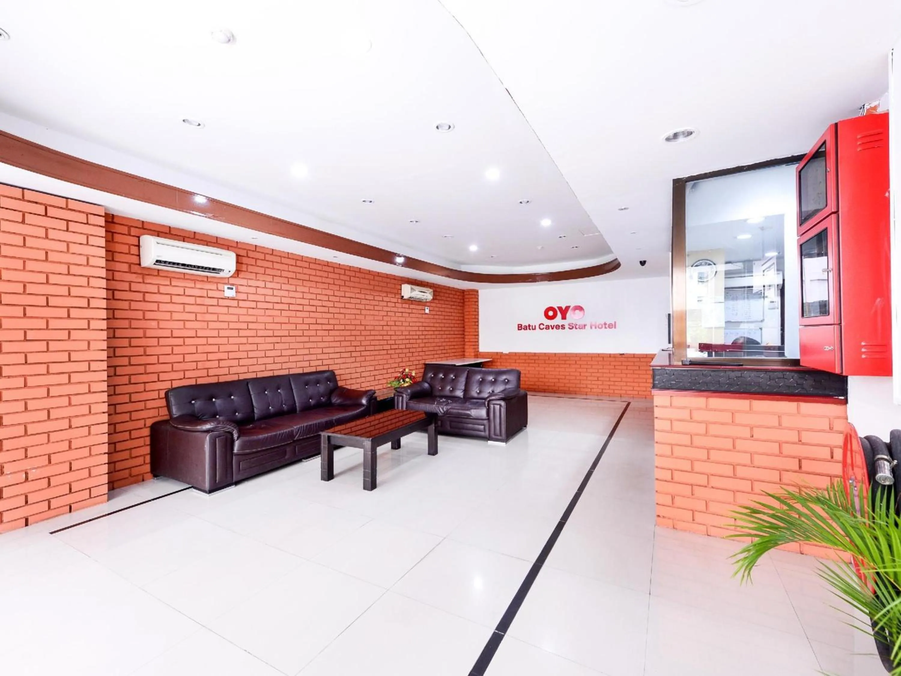 Lobby or reception in OYO 1055 Batu Caves Star Hotel