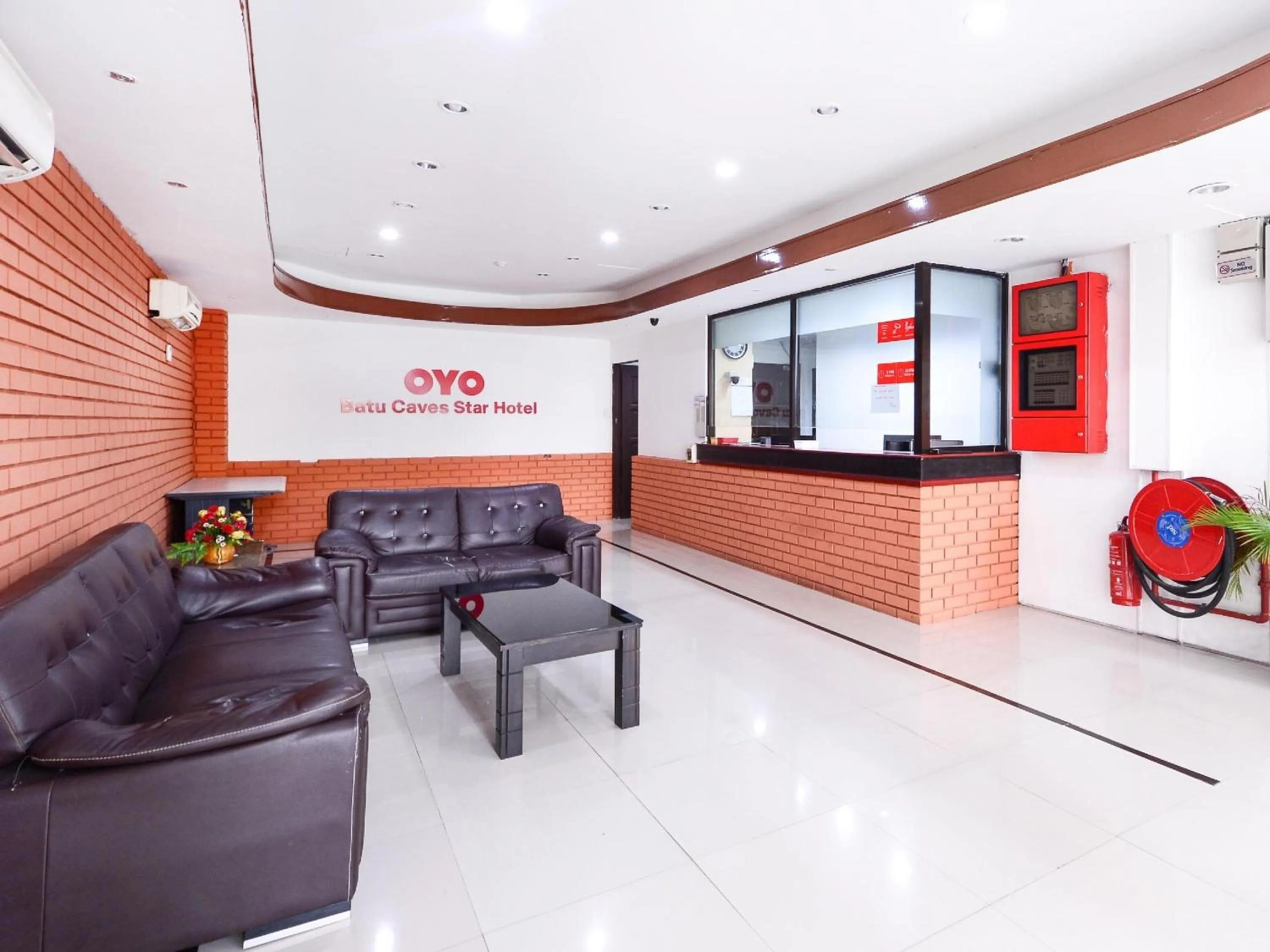 Lobby or reception in OYO 1055 Batu Caves Star Hotel