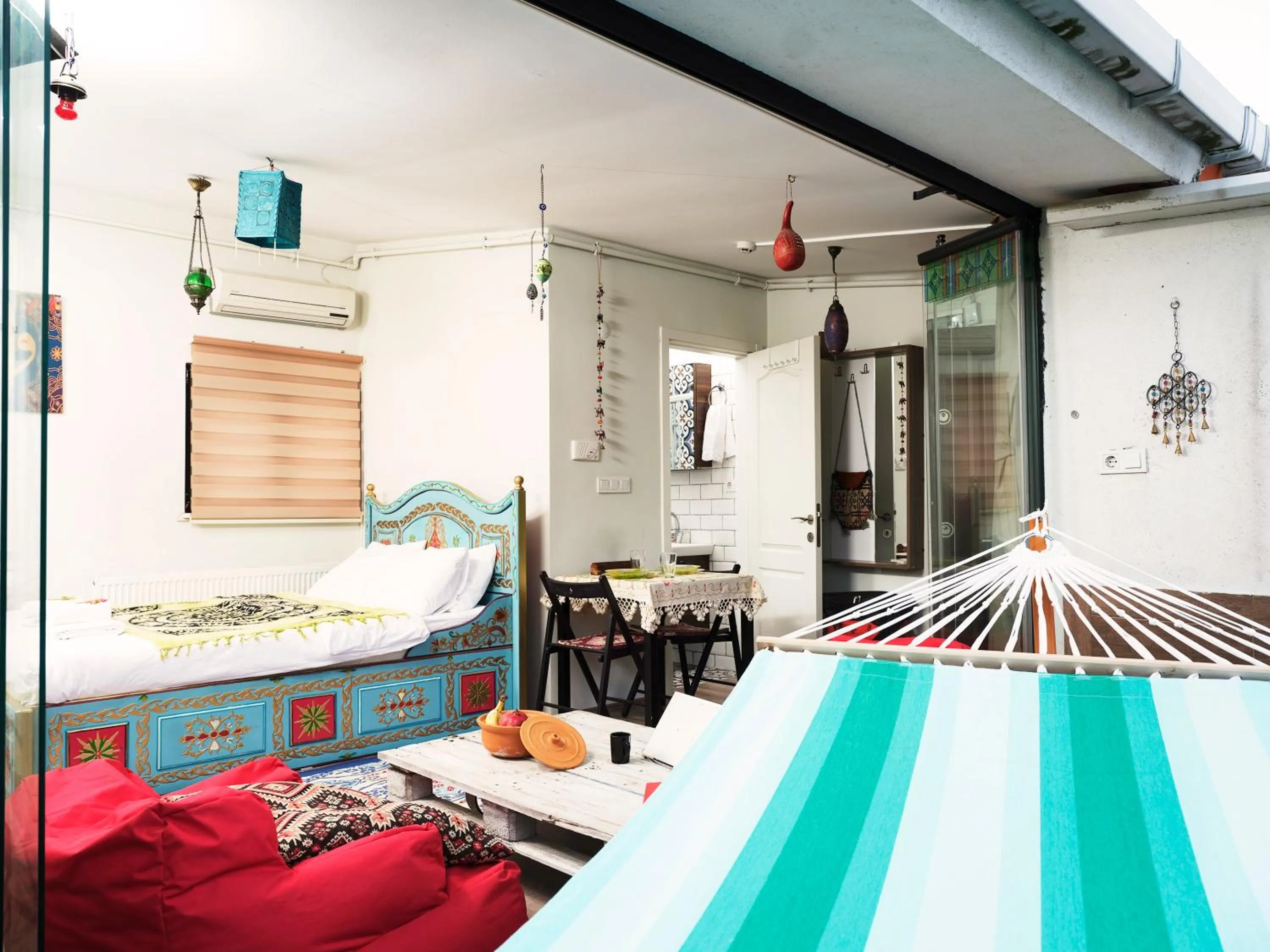 Bed in Elele Boutique Aparts