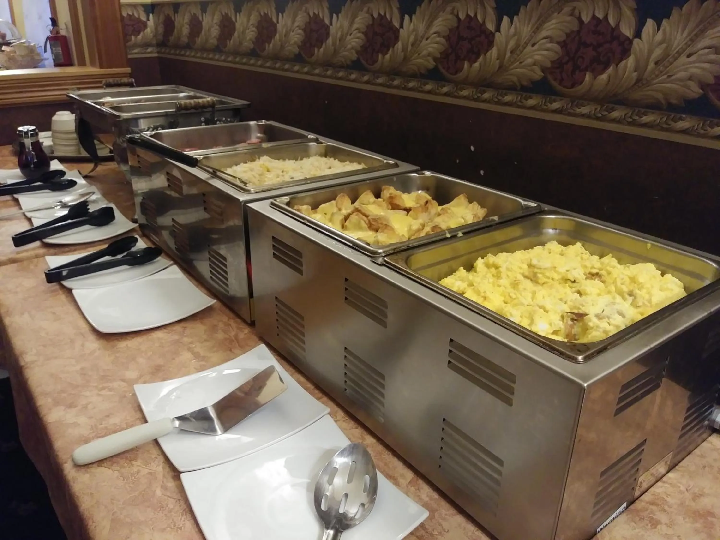 Breakfast in The Thayer