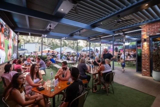 Restaurant/places to eat in Campaspe Lodge