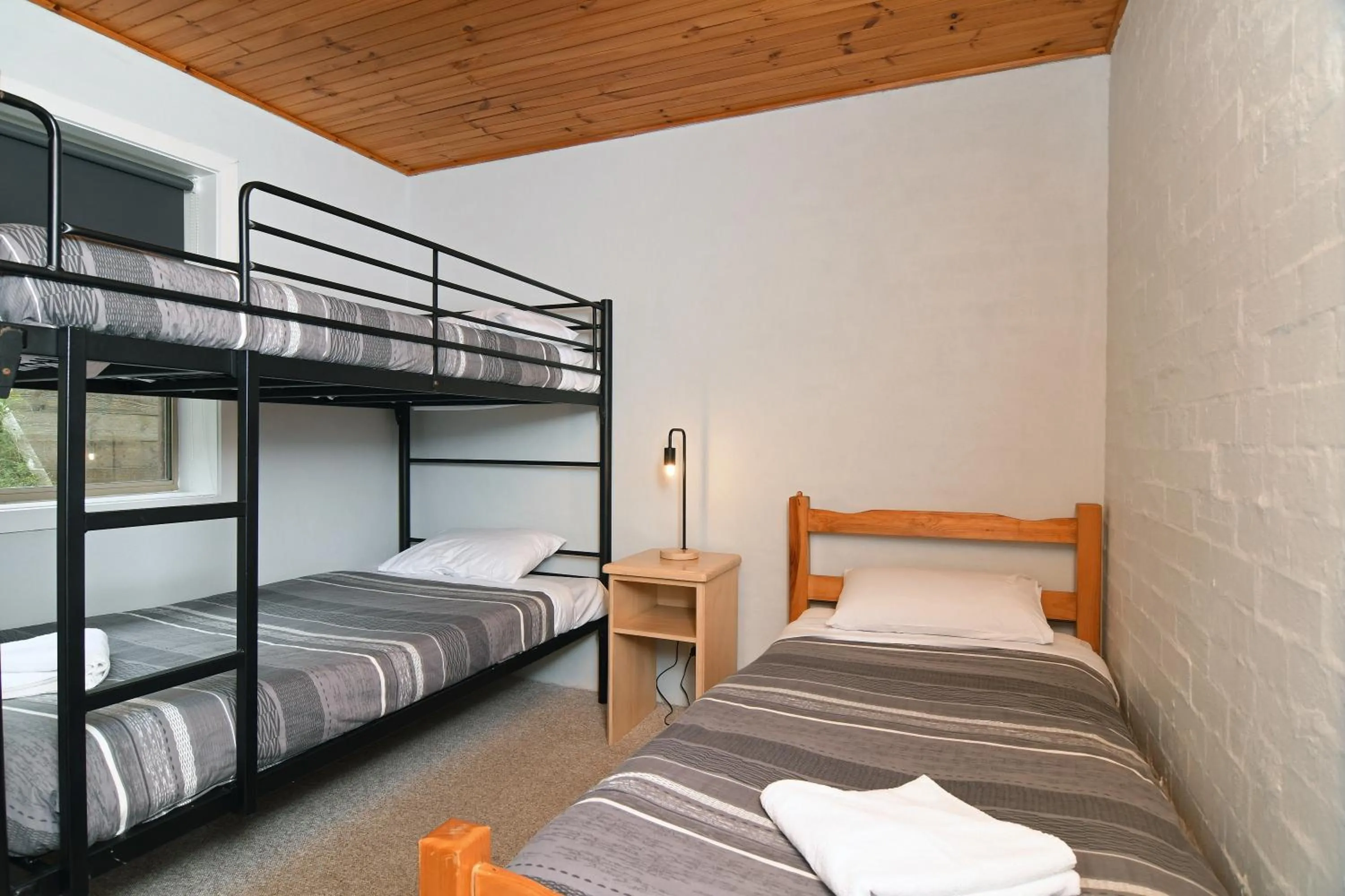 Bed in Kianinny Bush Cottages