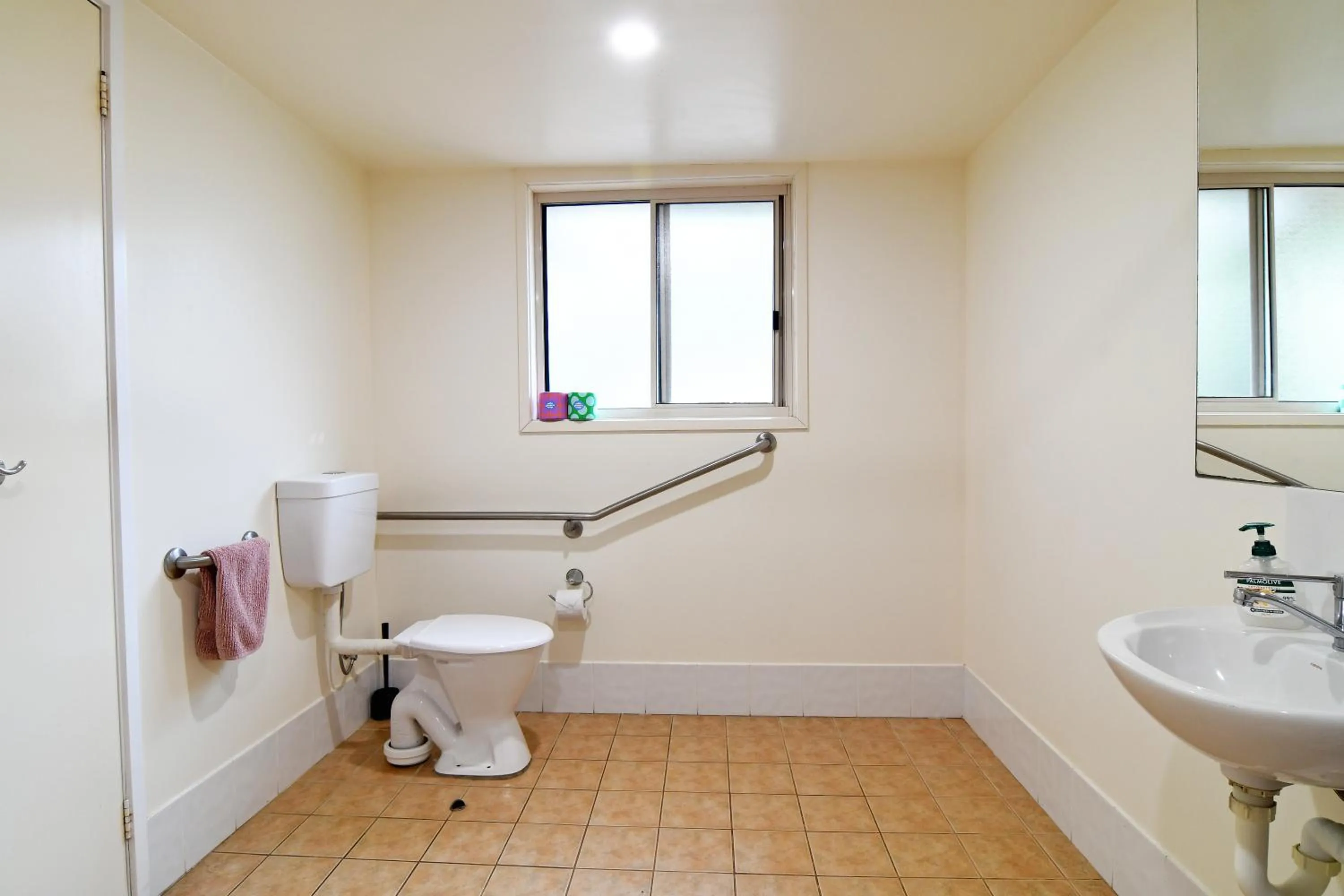 Shower in Kianinny Bush Cottages