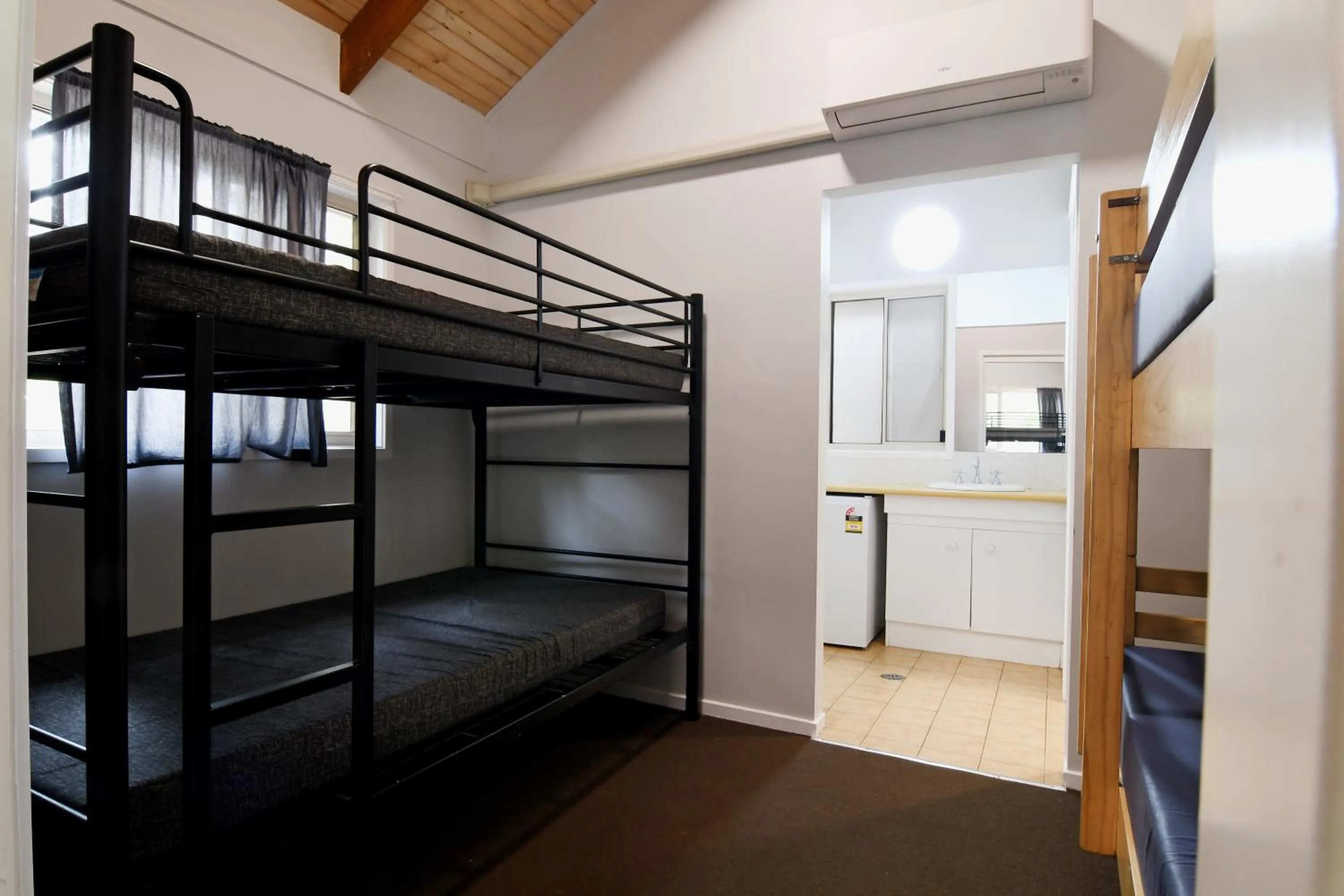 Bed in Kianinny Bush Cottages