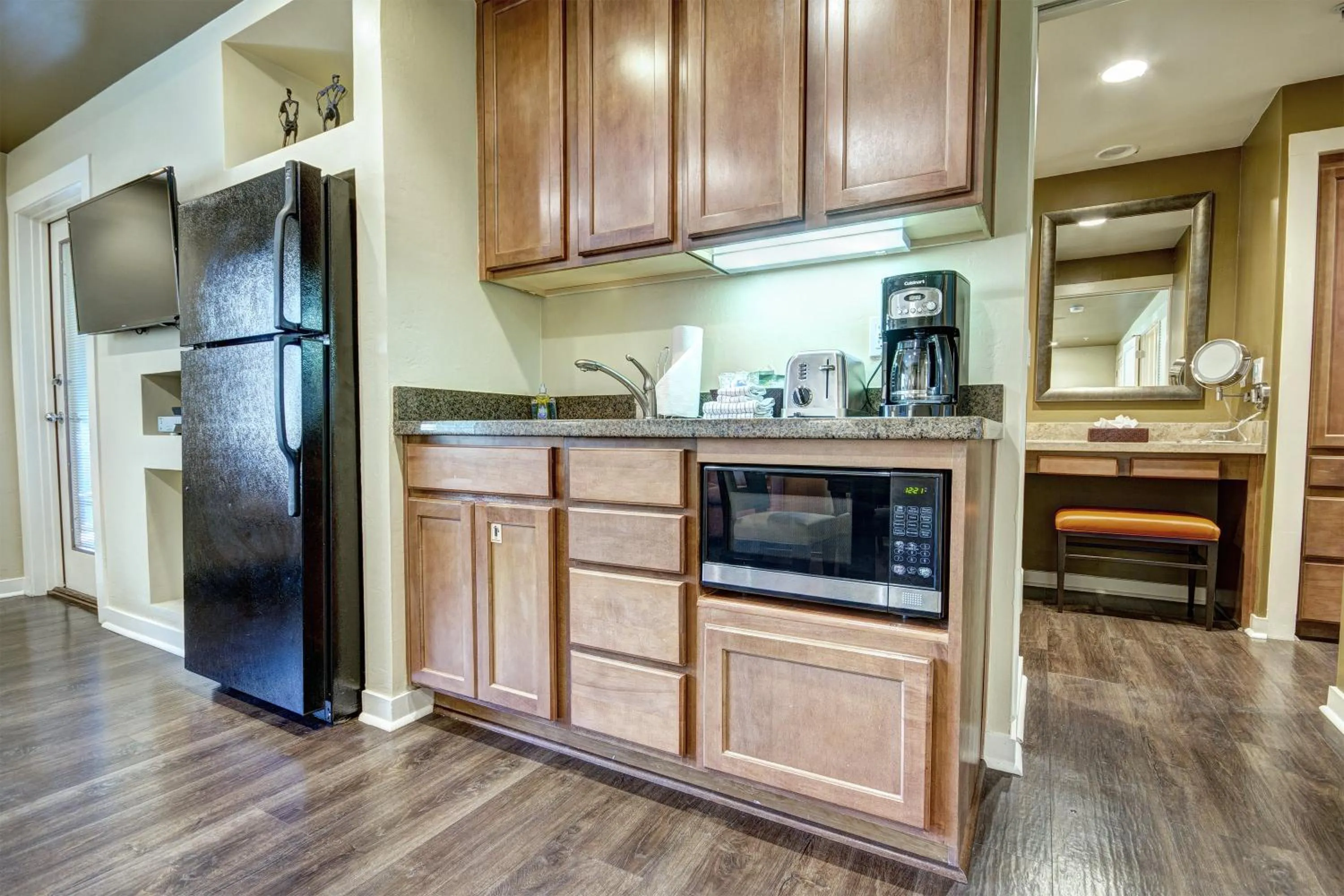 Kitchen or kitchenette in Orange Tree Resort