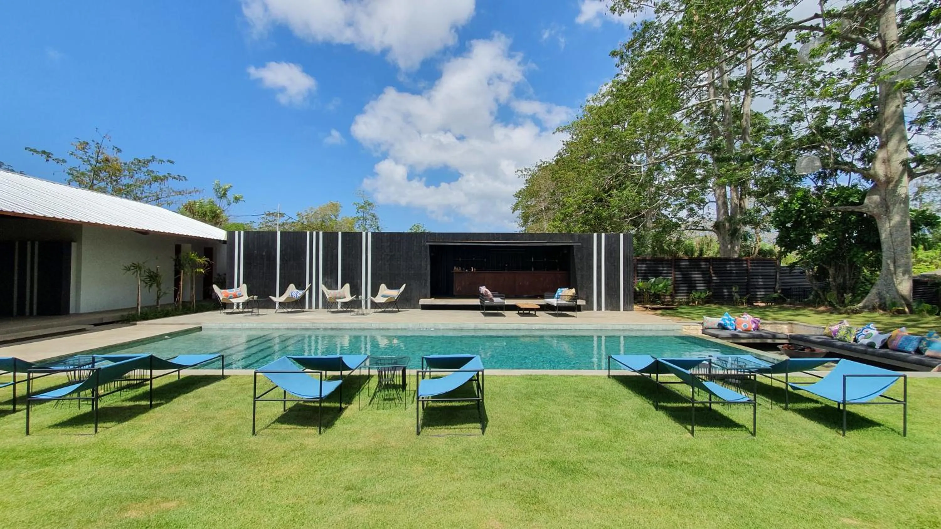 Swimming pool in Origin Uluwatu