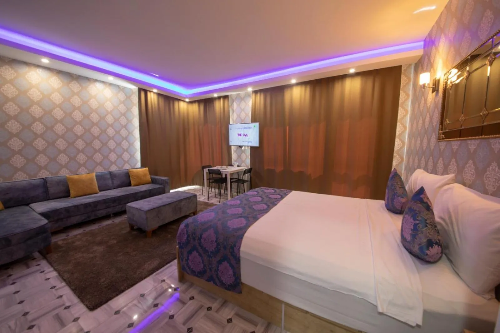 Bed in ROYAL TAKSIM SUITES