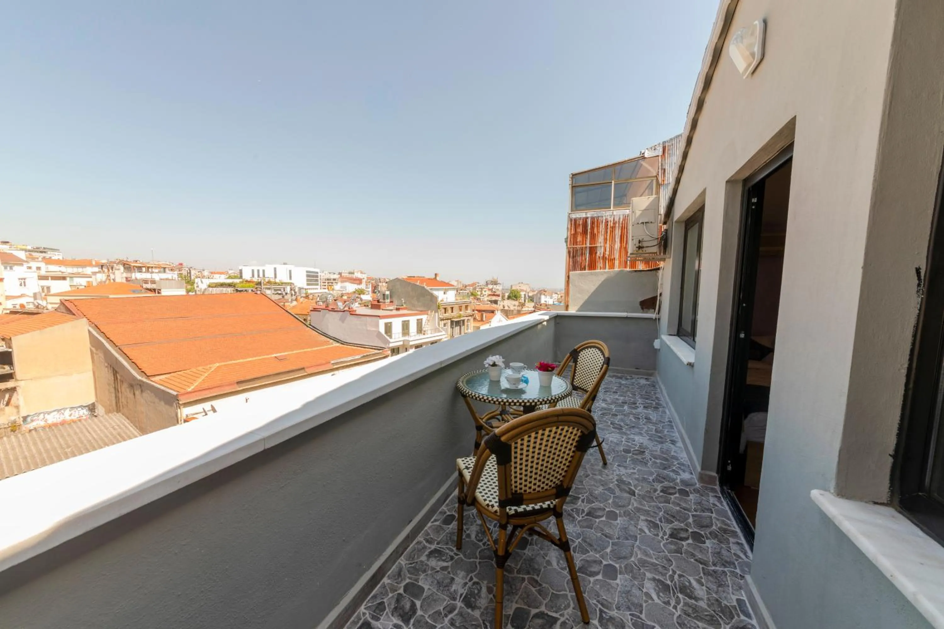 Balcony/Terrace in ROYAL TAKSIM SUITES