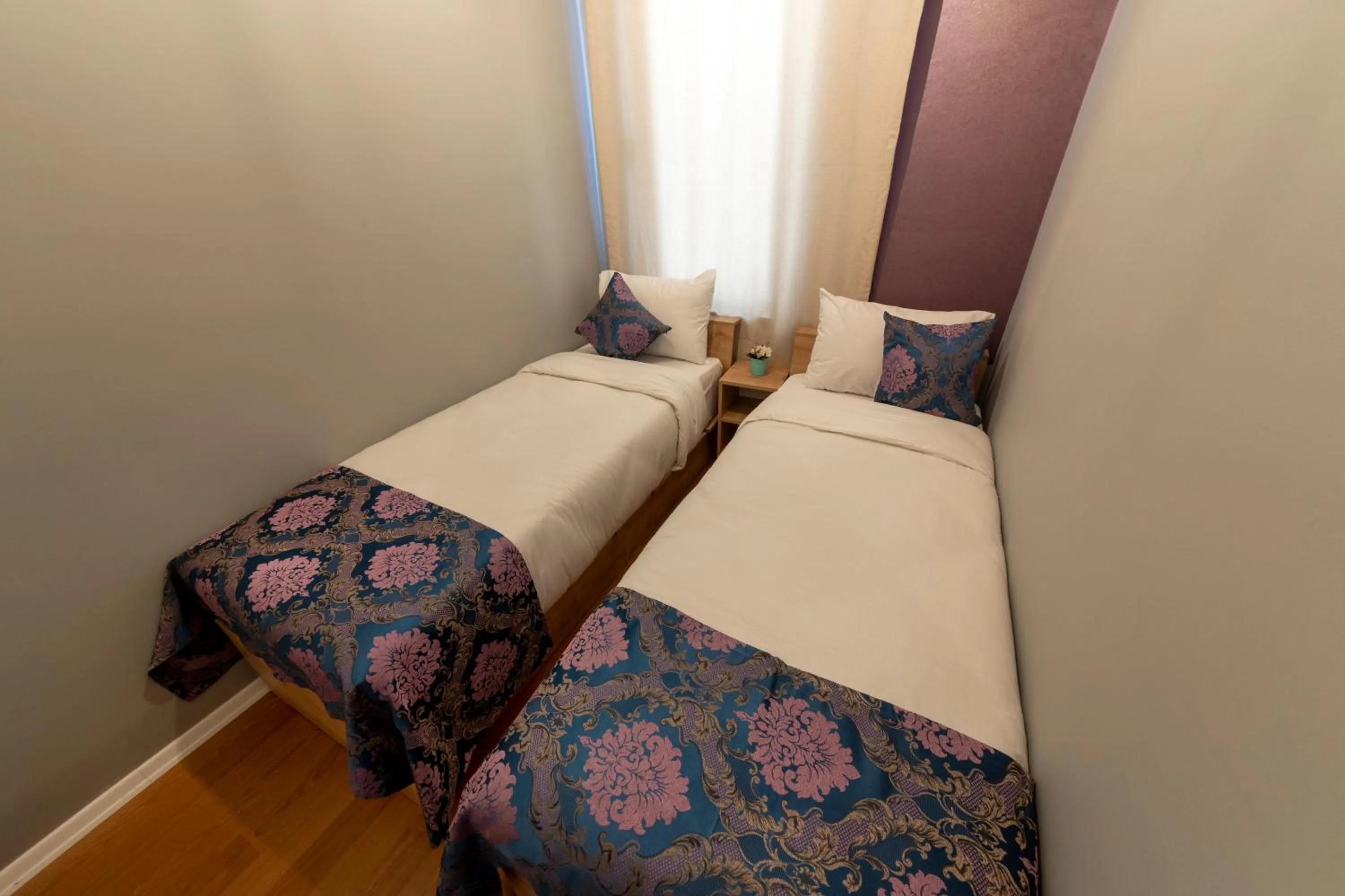 Bed in ROYAL TAKSIM SUITES