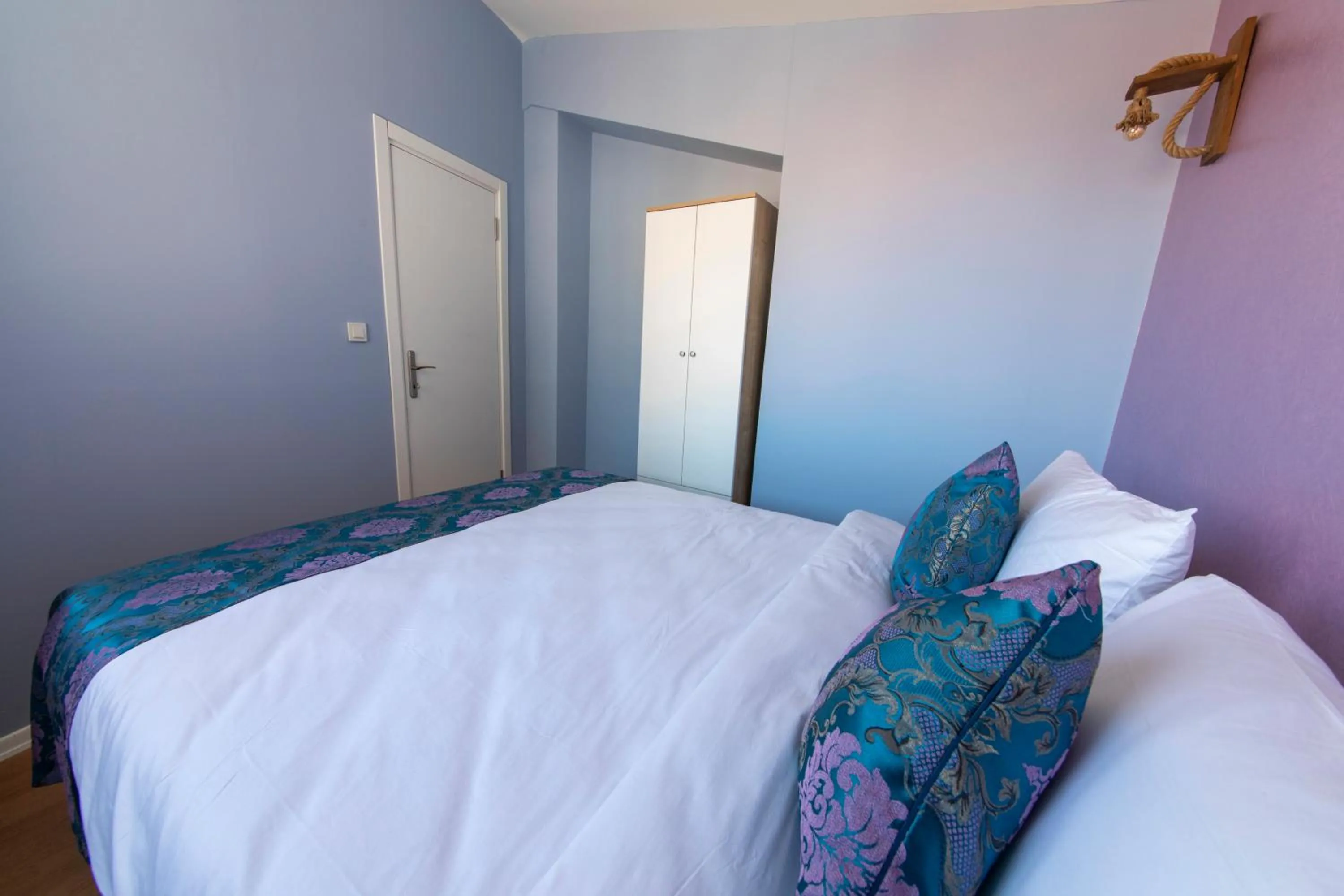 Bed in ROYAL TAKSIM SUITES