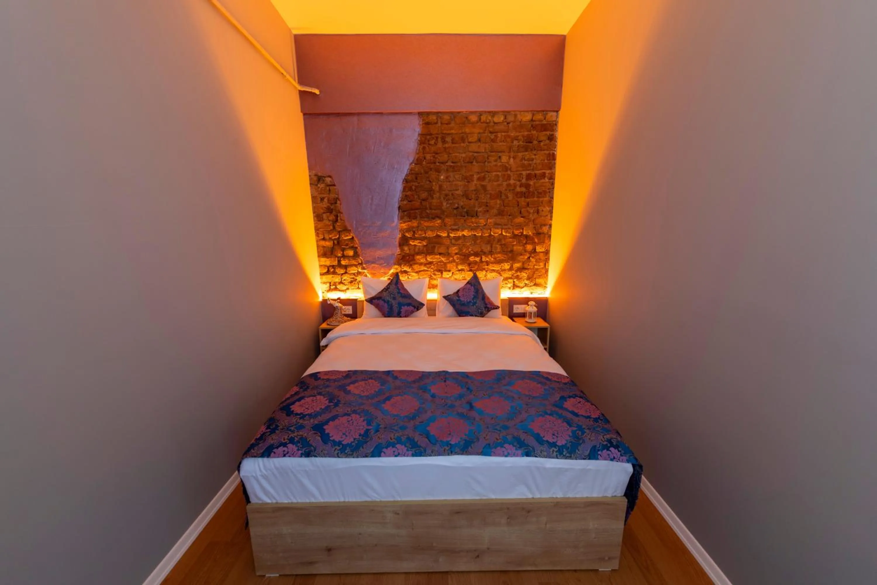 Bed in ROYAL TAKSIM SUITES