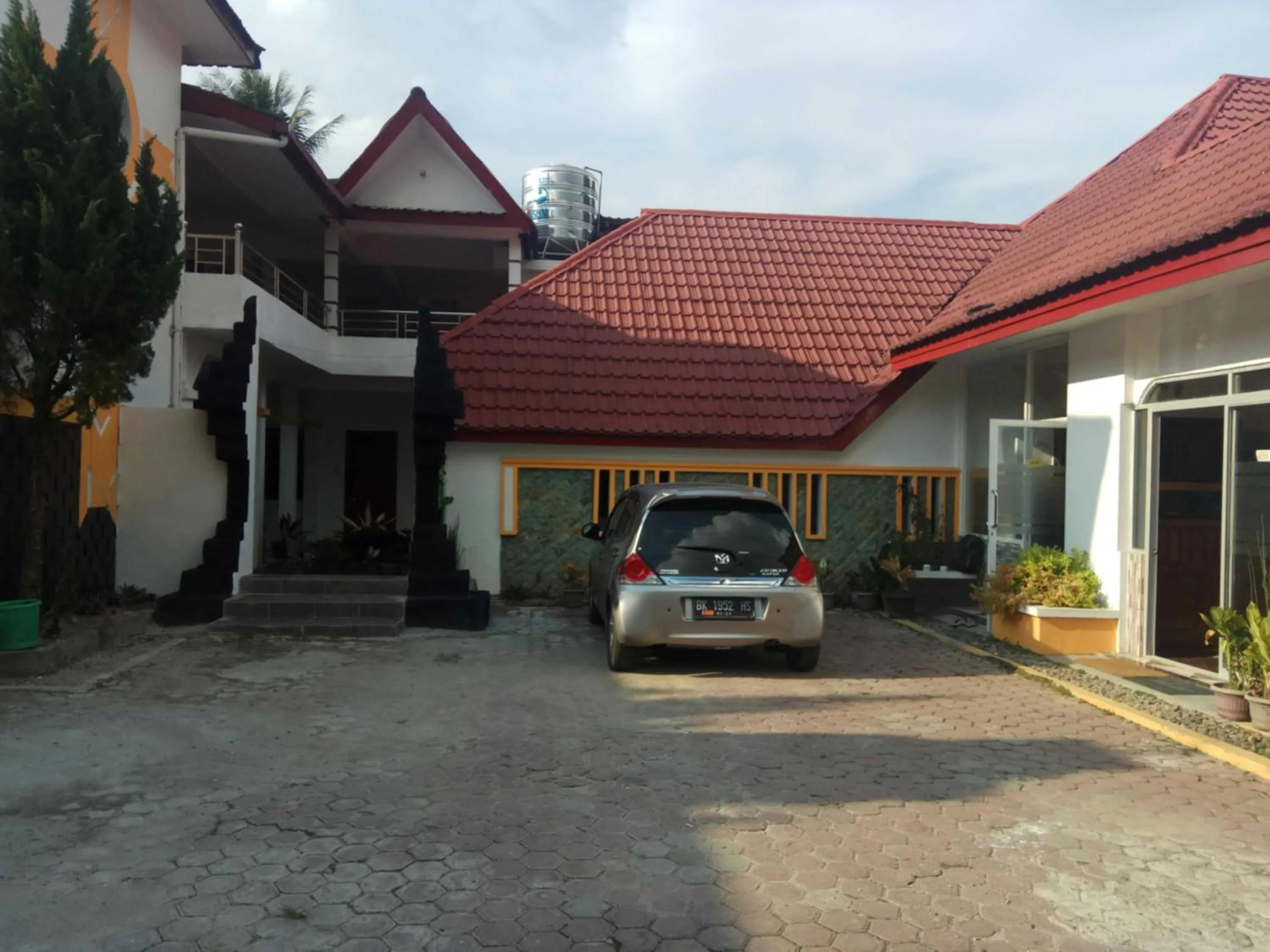 Facade/entrance in Wisma Tuluy