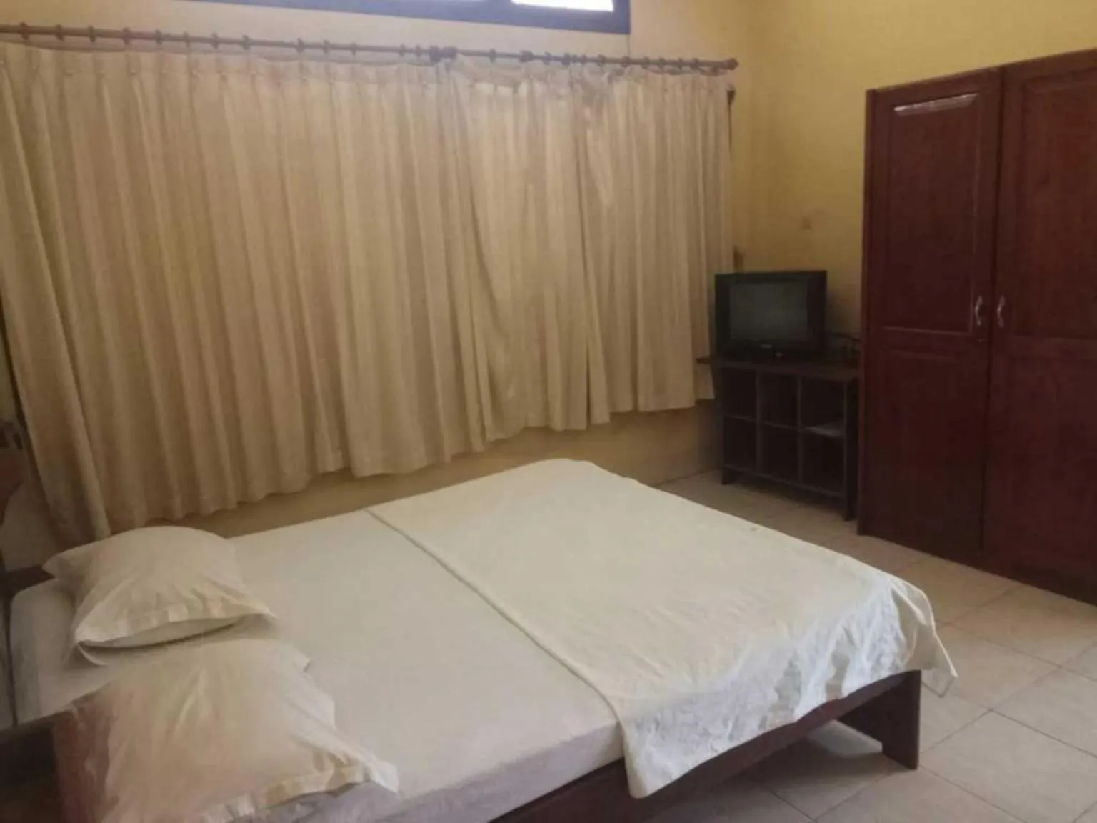 Bedroom, Bed in Wisma Tuluy