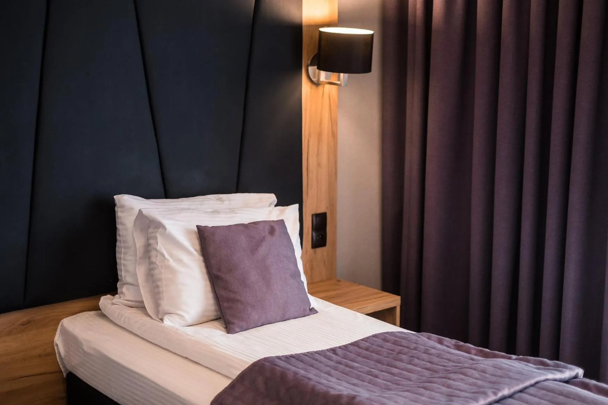 Bed in Hotel Coloseum