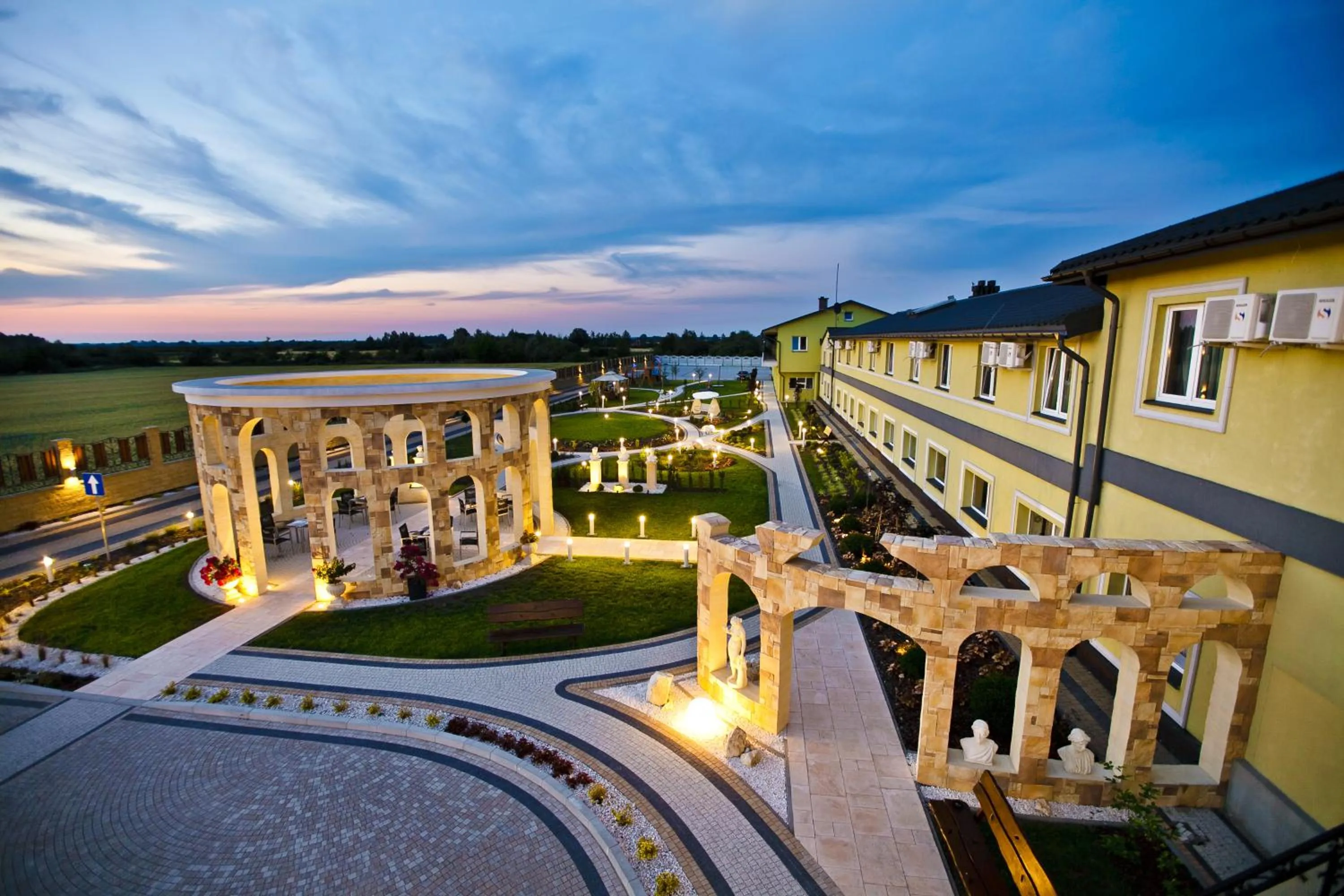 Property building in Hotel Coloseum