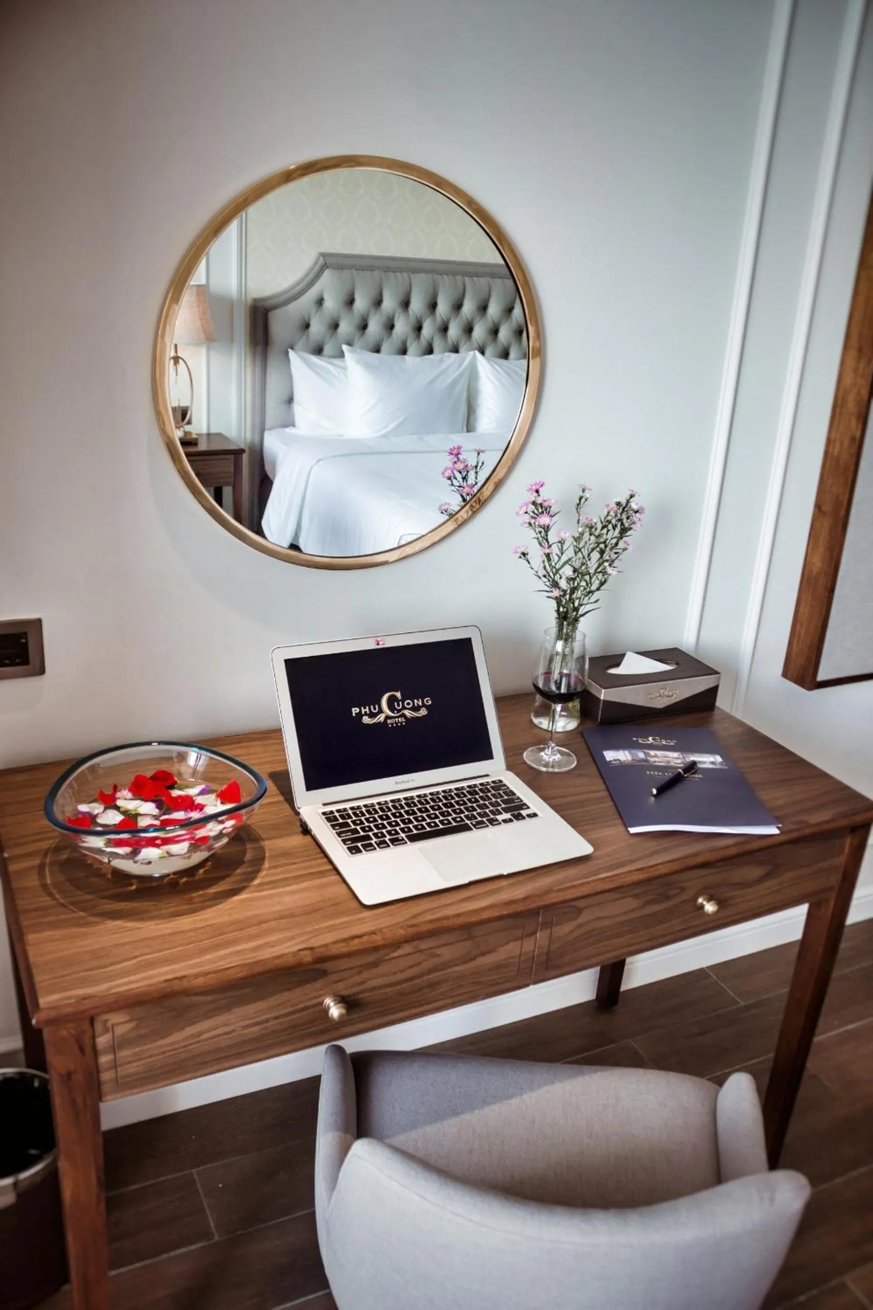 Decorative detail in Phu Cuong Hotel Ca Mau