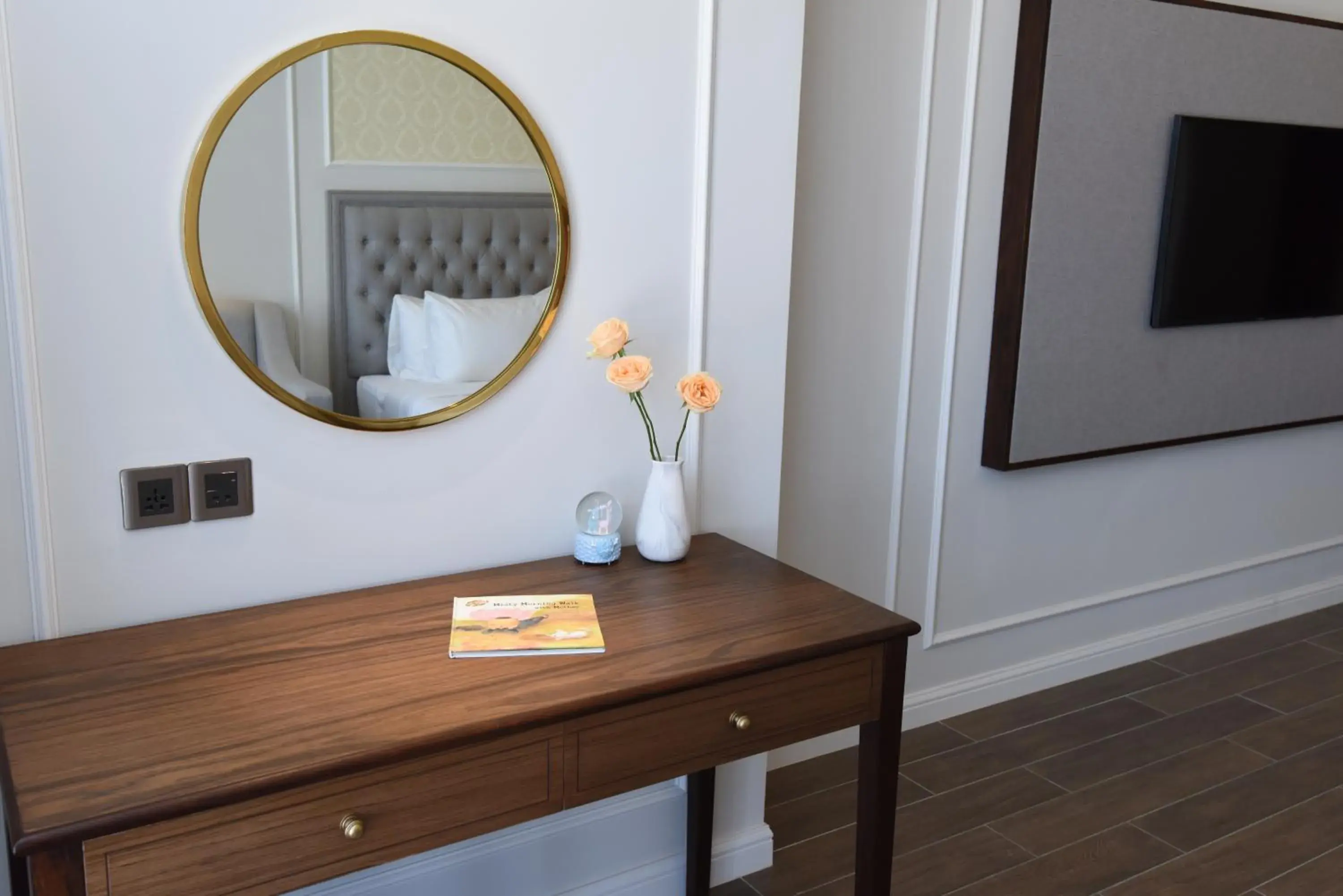 Deluxe Family Room with City View in Phu Cuong Hotel Ca Mau Deluxe Family Room with City View in Phu Cuong Hotel Ca Mau