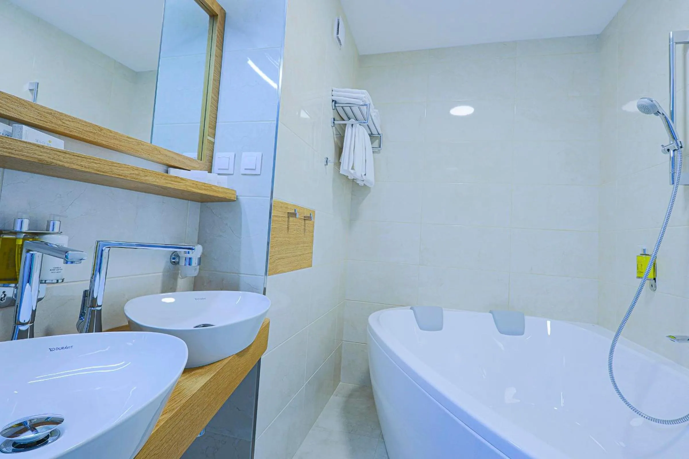 Bathroom in Hotel Metropol WELLNESS & CONGRESS HOTEL