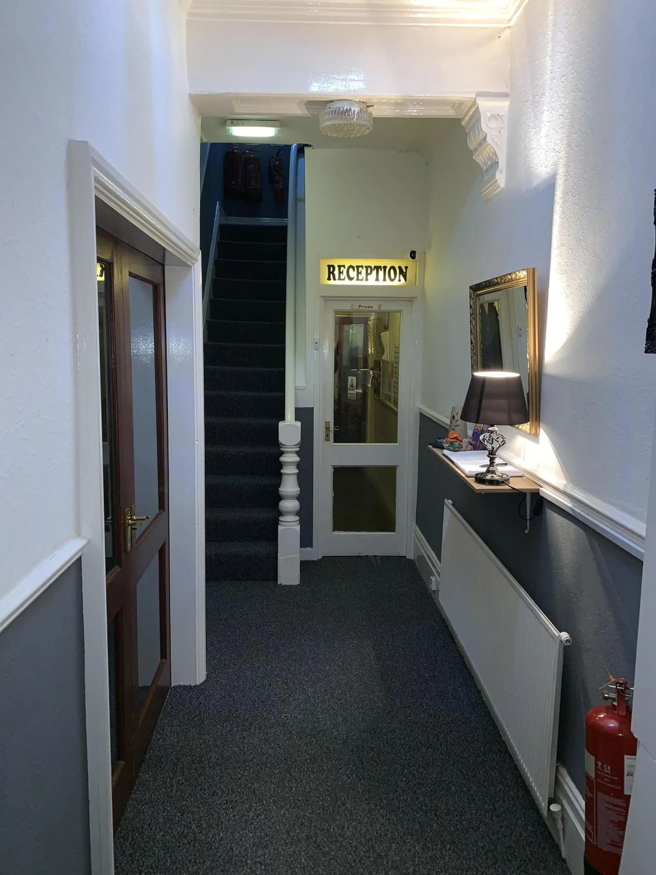 Lobby or reception in Harleys Reads Avenue