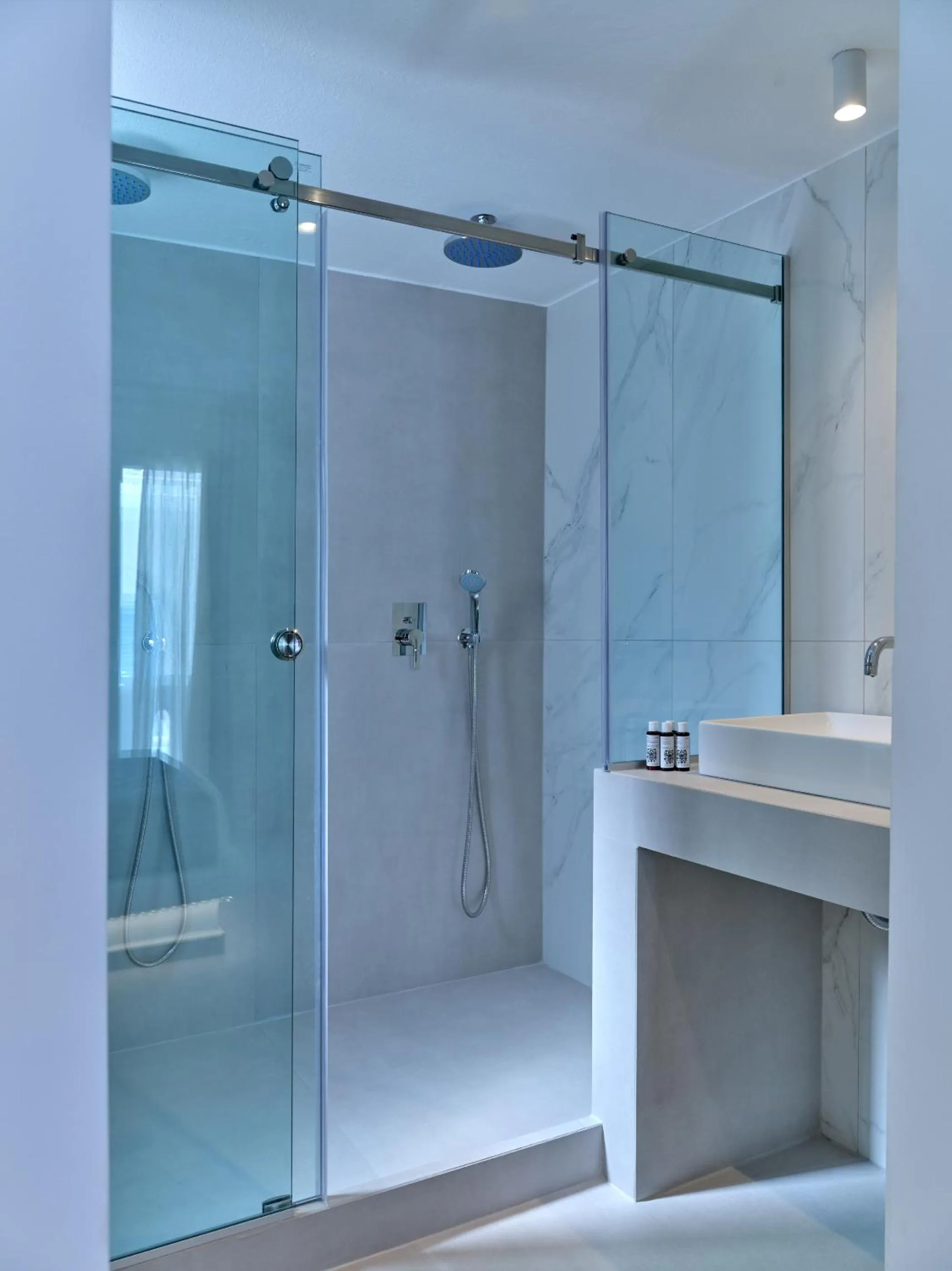 Bathroom in Acropolis