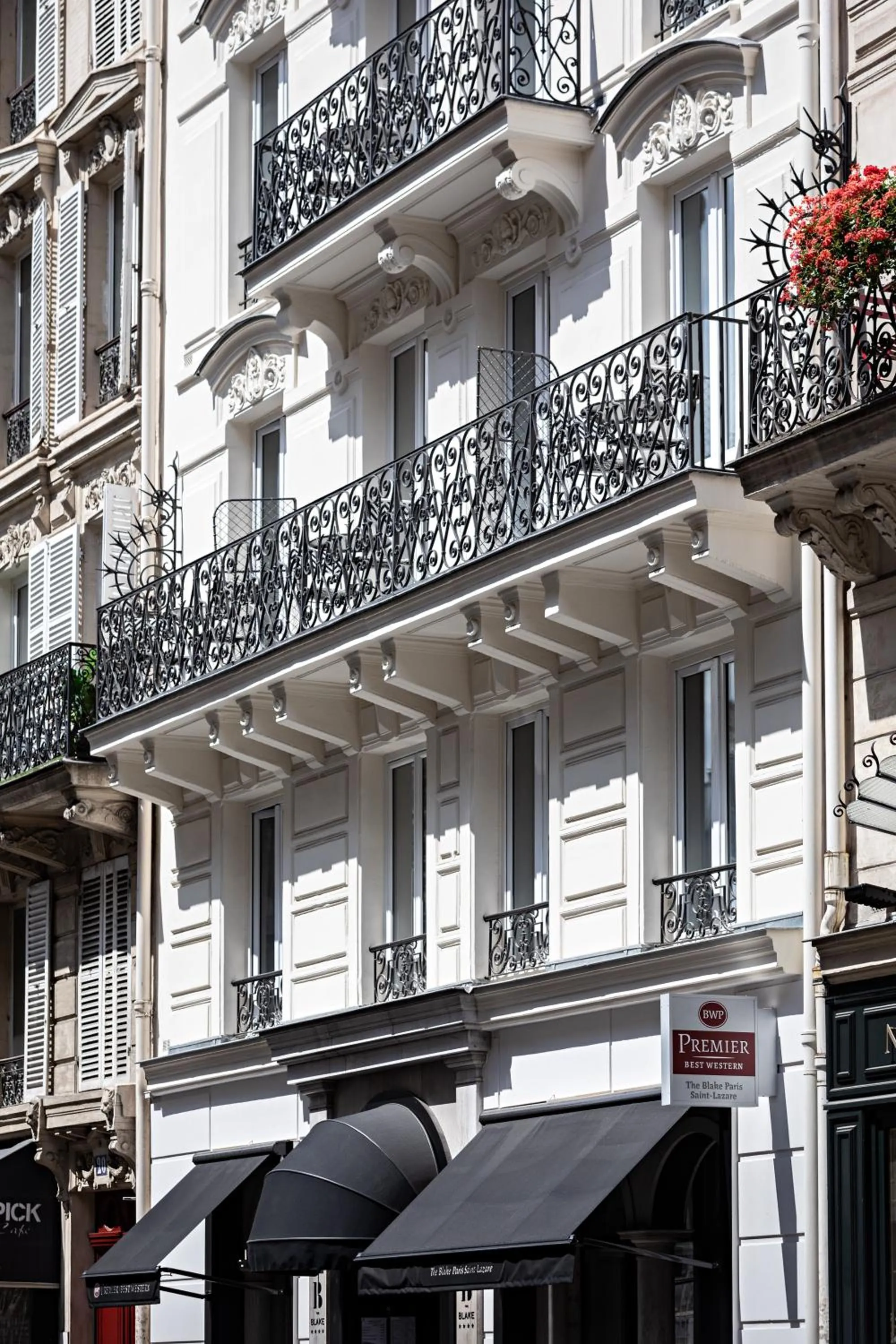 Facade/entrance in Best Western Premier The Blake Paris Gare Saint Lazare