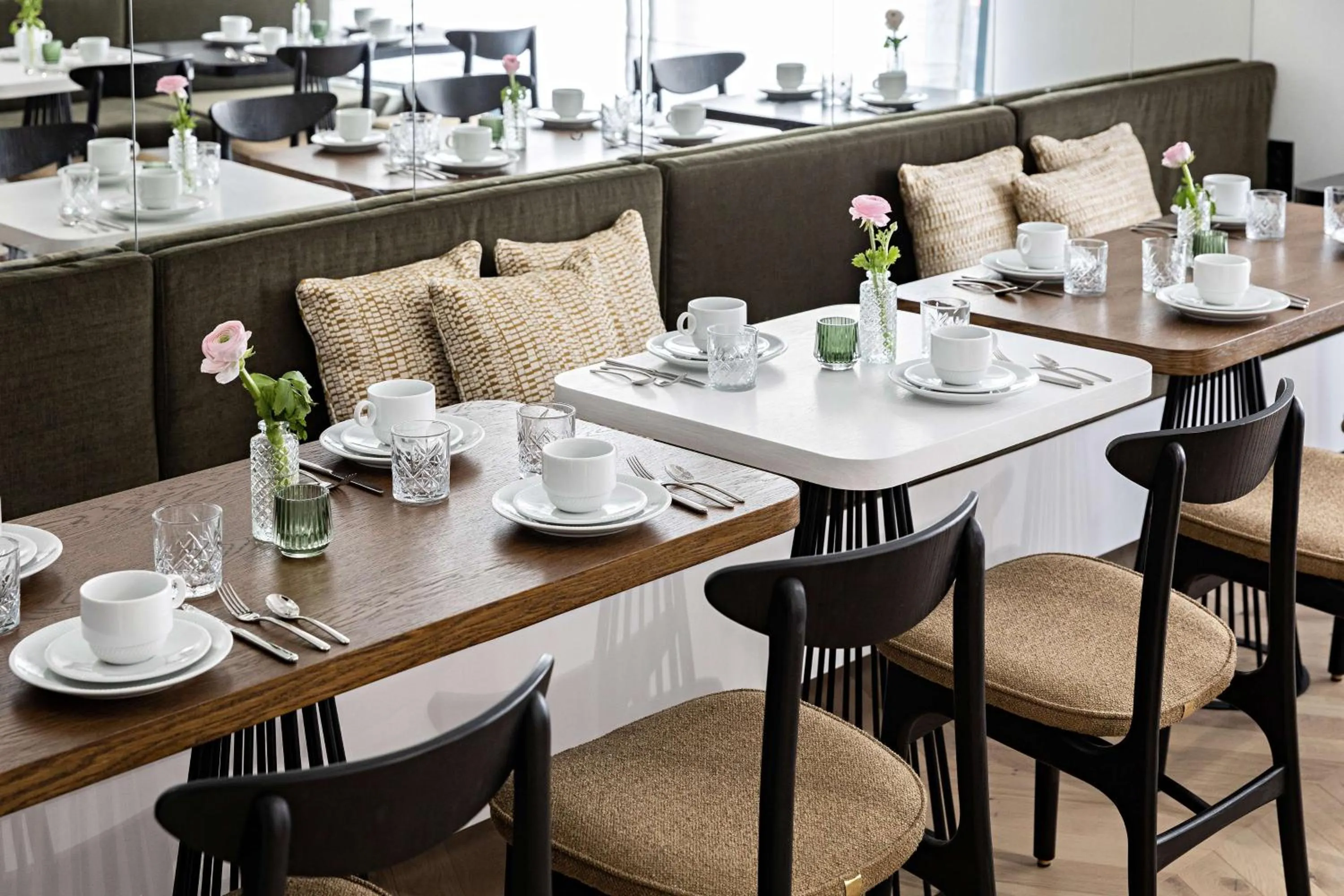 Breakfast in Best Western Premier The Blake Paris Gare Saint Lazare