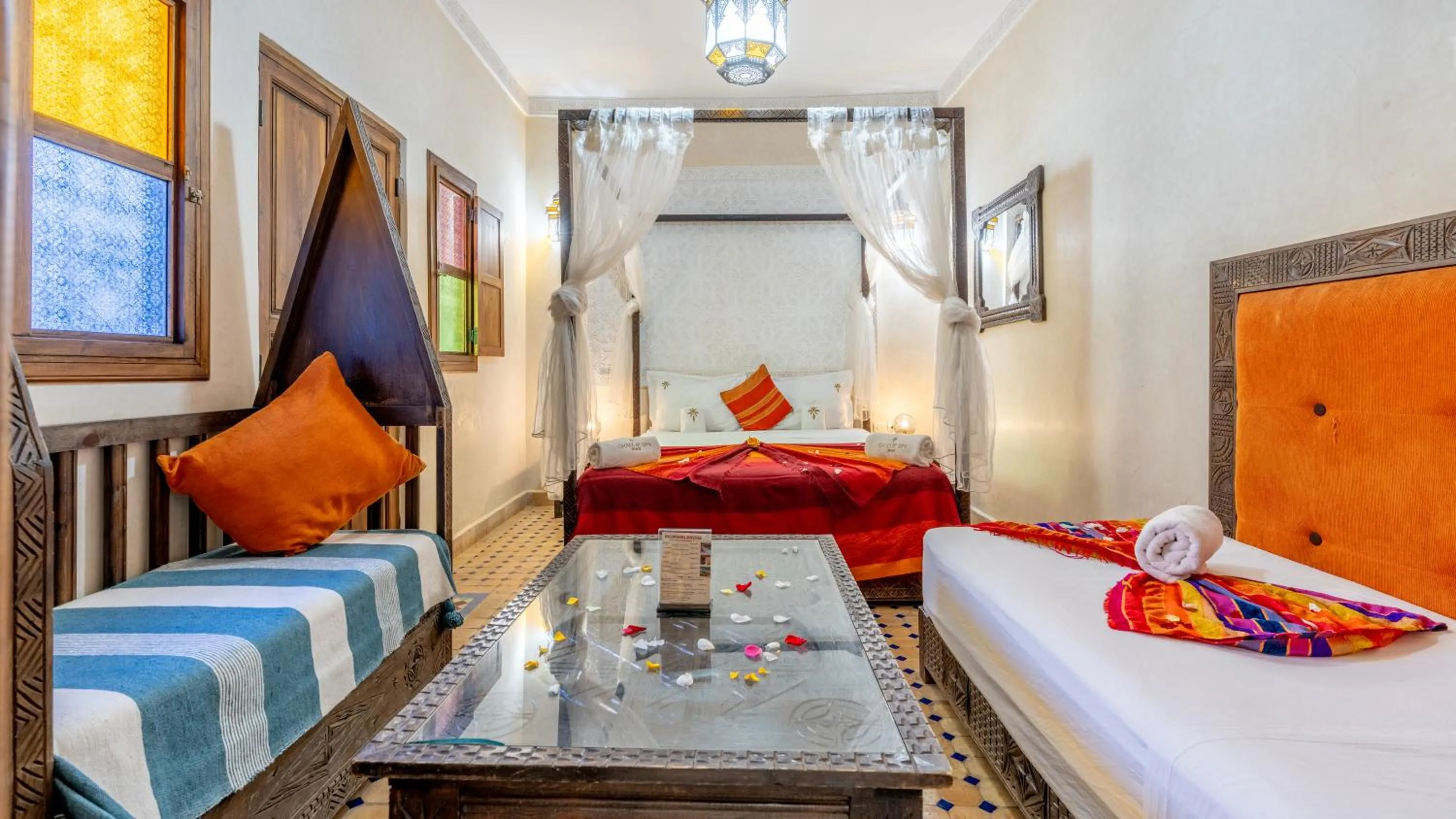 TV and multimedia, Bed in Riad Ghali Hotel & SPA