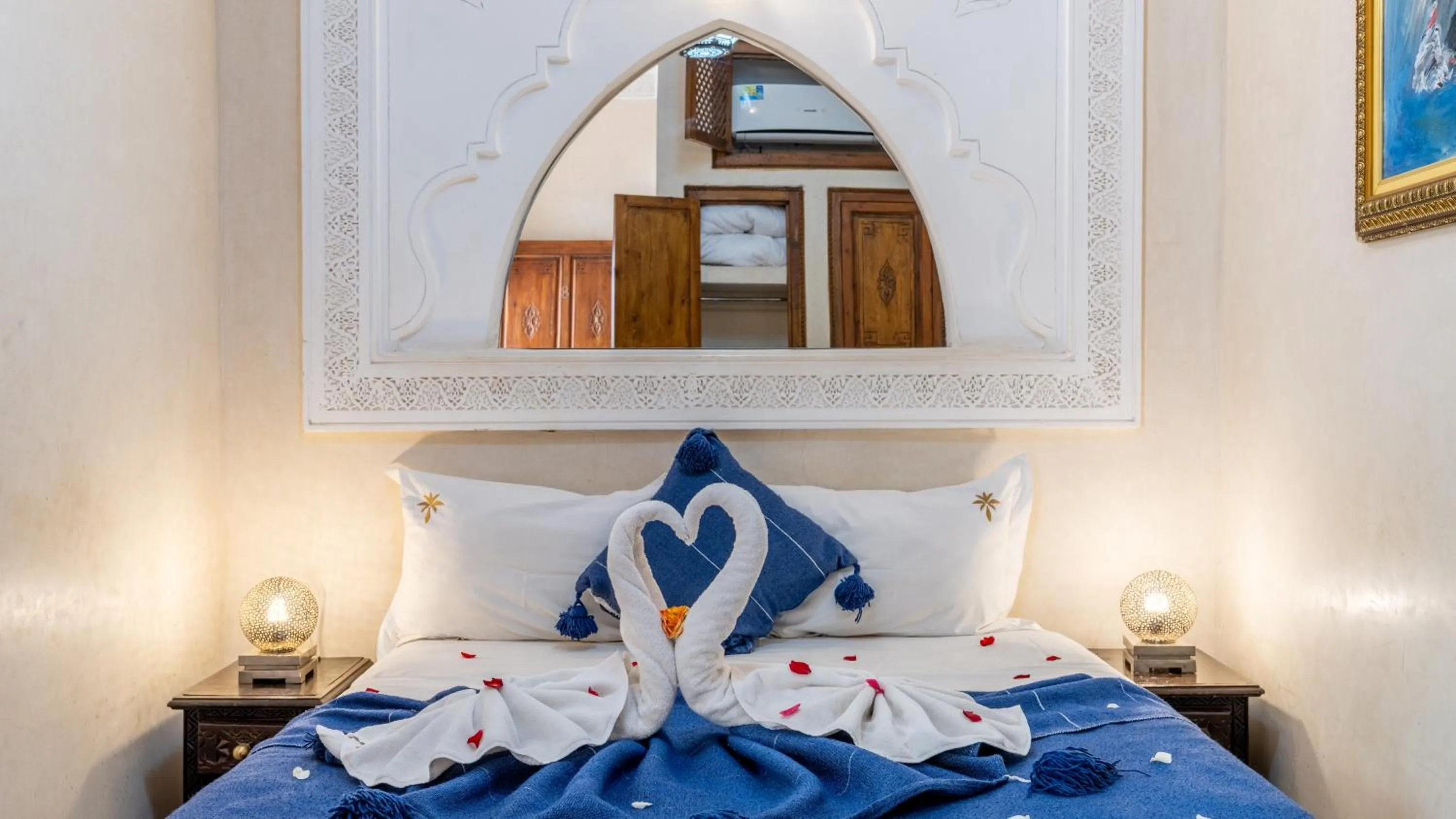 Bed in Riad Ghali Hotel & SPA