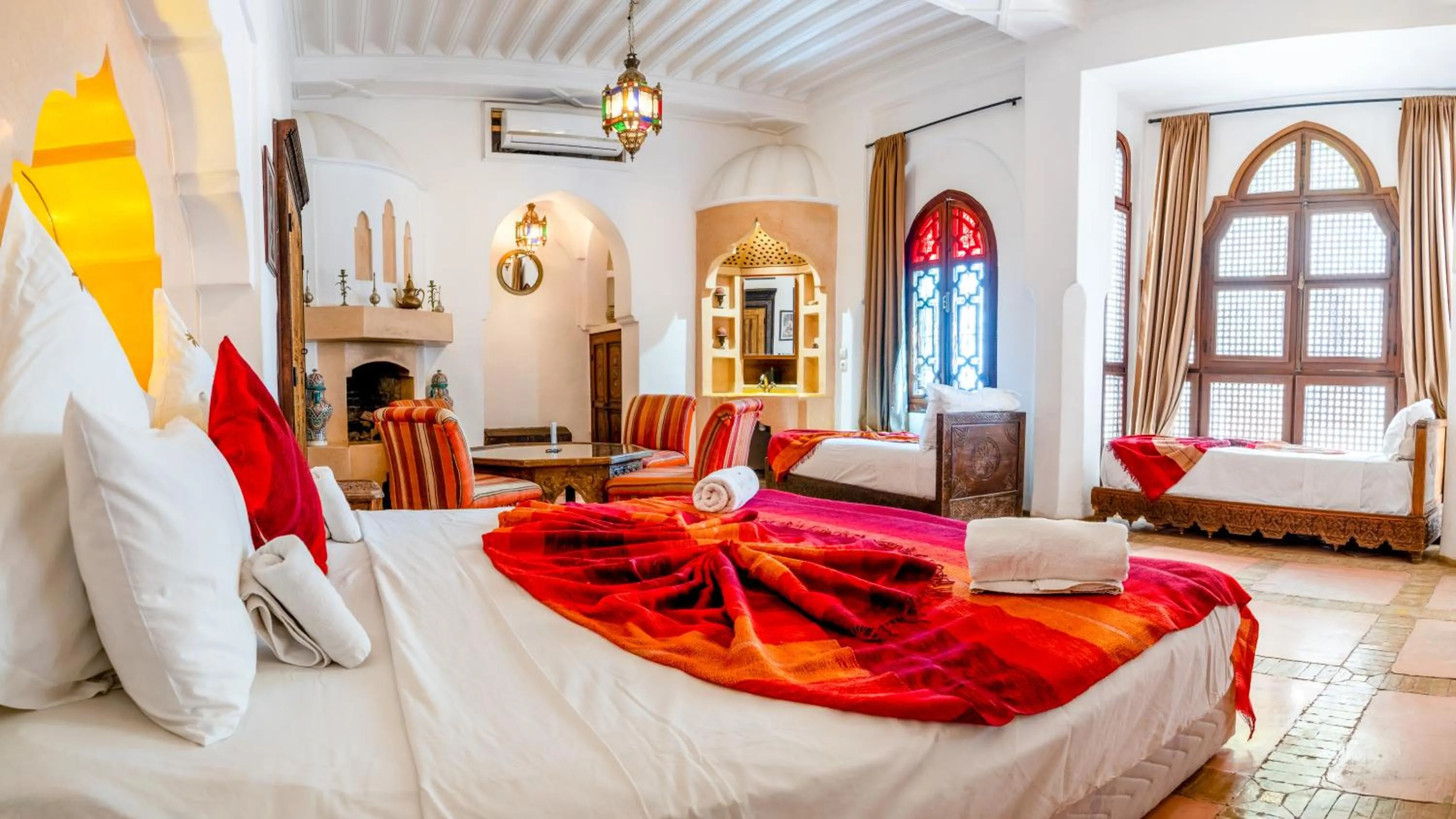 TV and multimedia, Bed in Riad Ghali Hotel & SPA