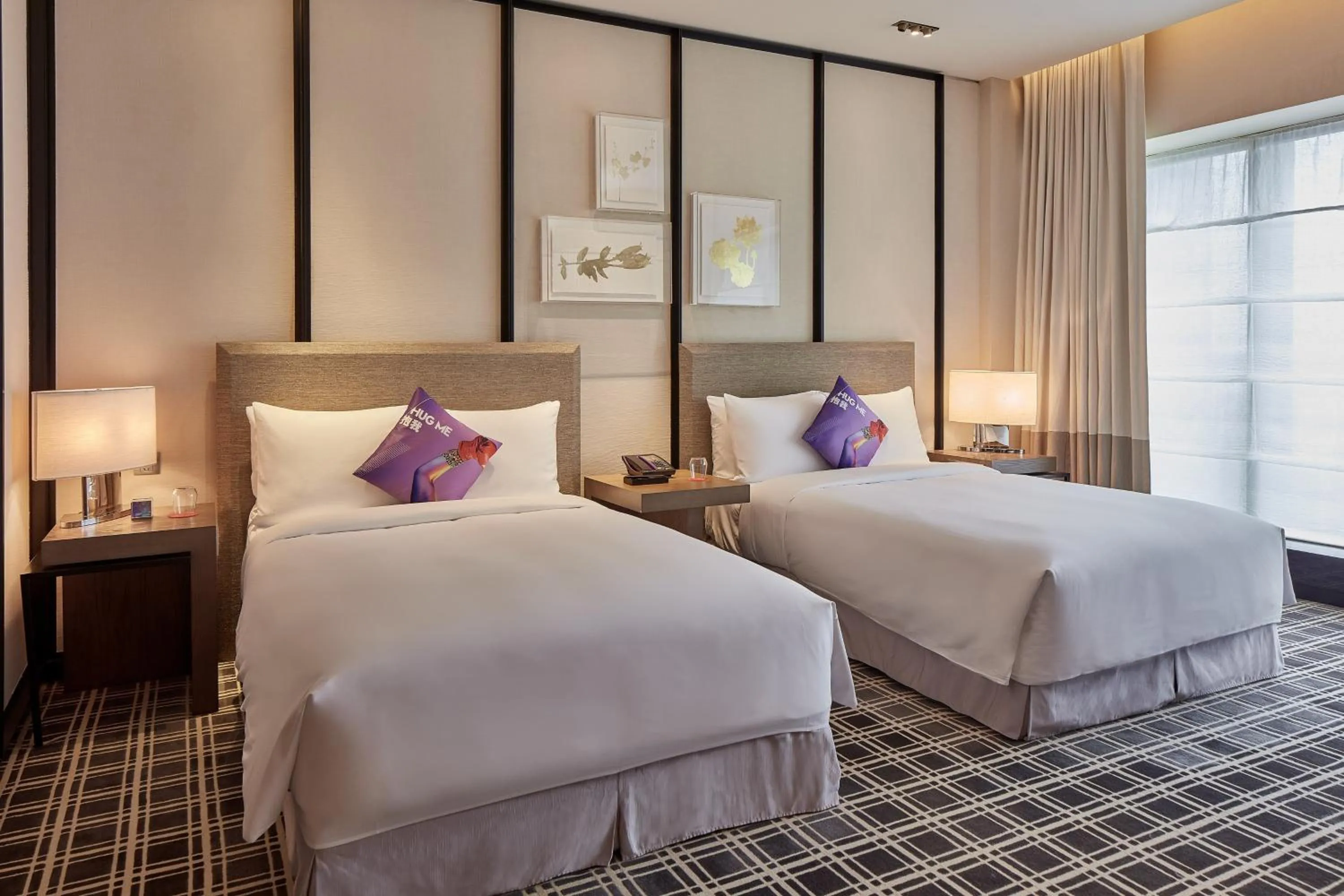 Photo of the whole room, Bed in W Guangzhou