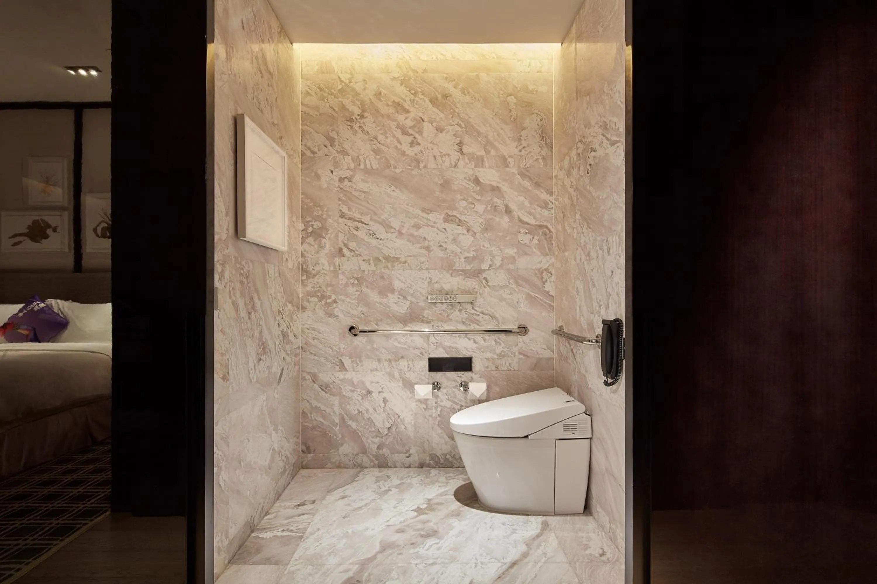 Toilet in W Guangzhou