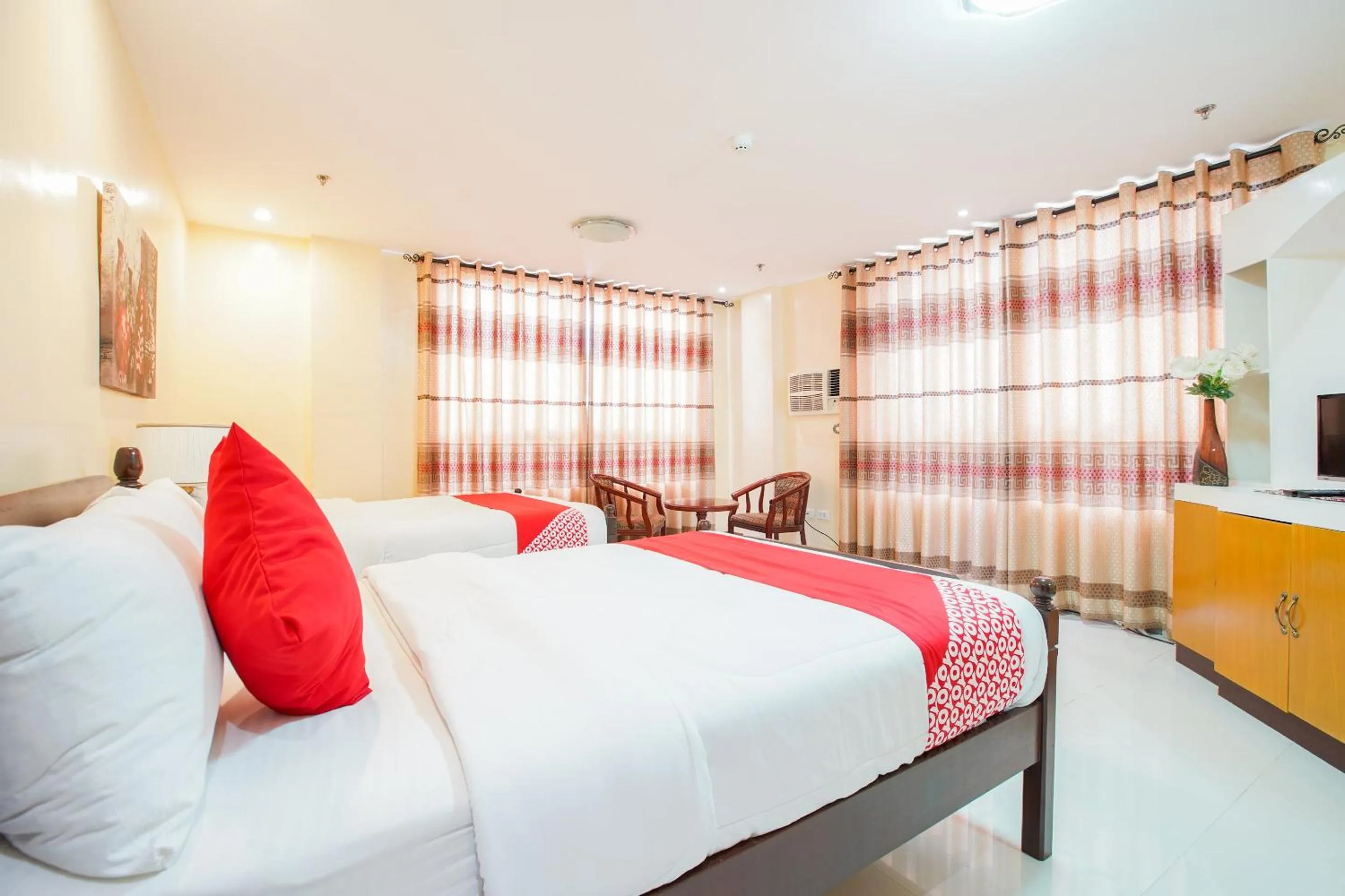 Bedroom, Bed in OYO 236 Hotel Edmundo