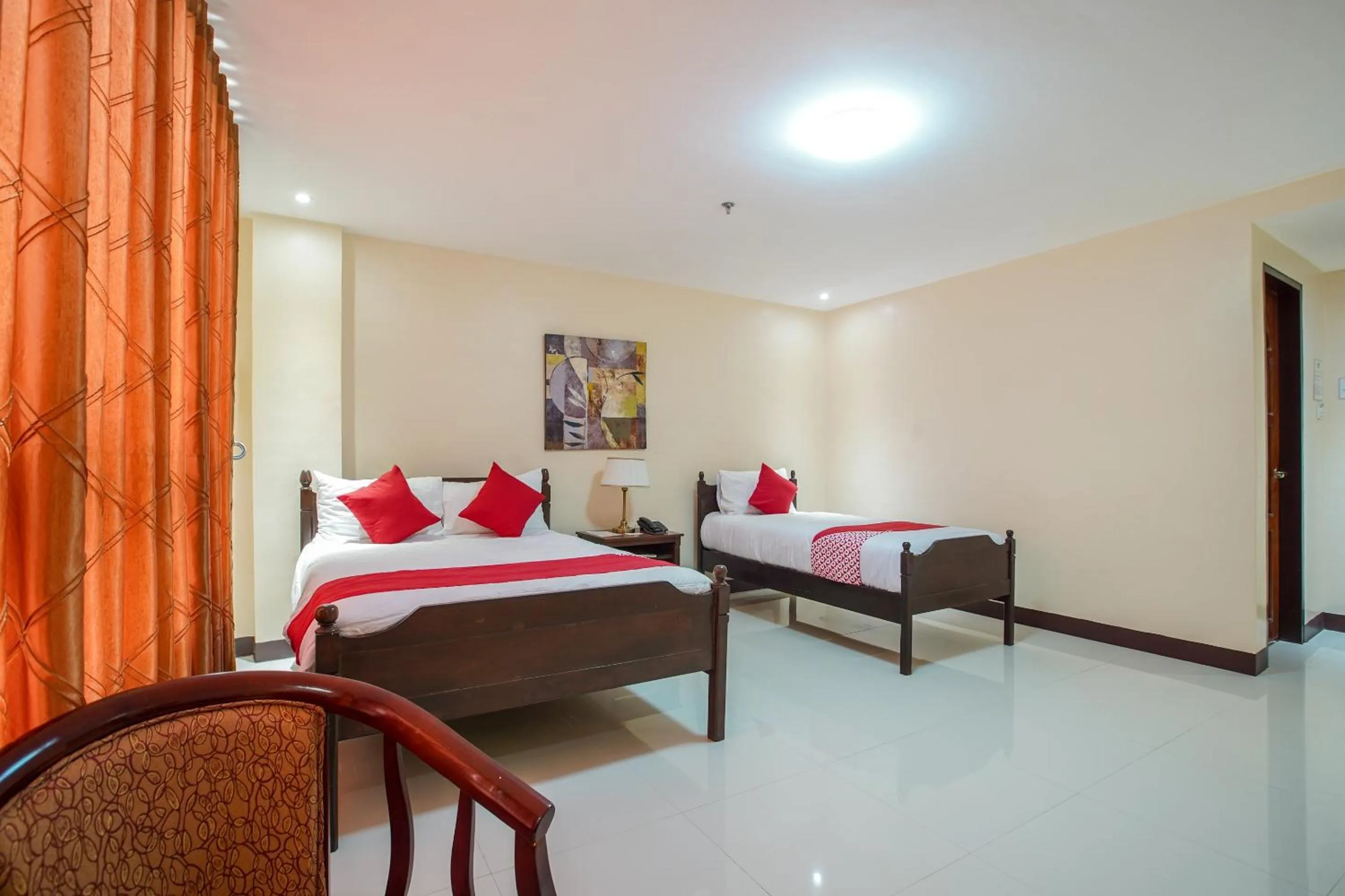 Bedroom, Bed in OYO 236 Hotel Edmundo