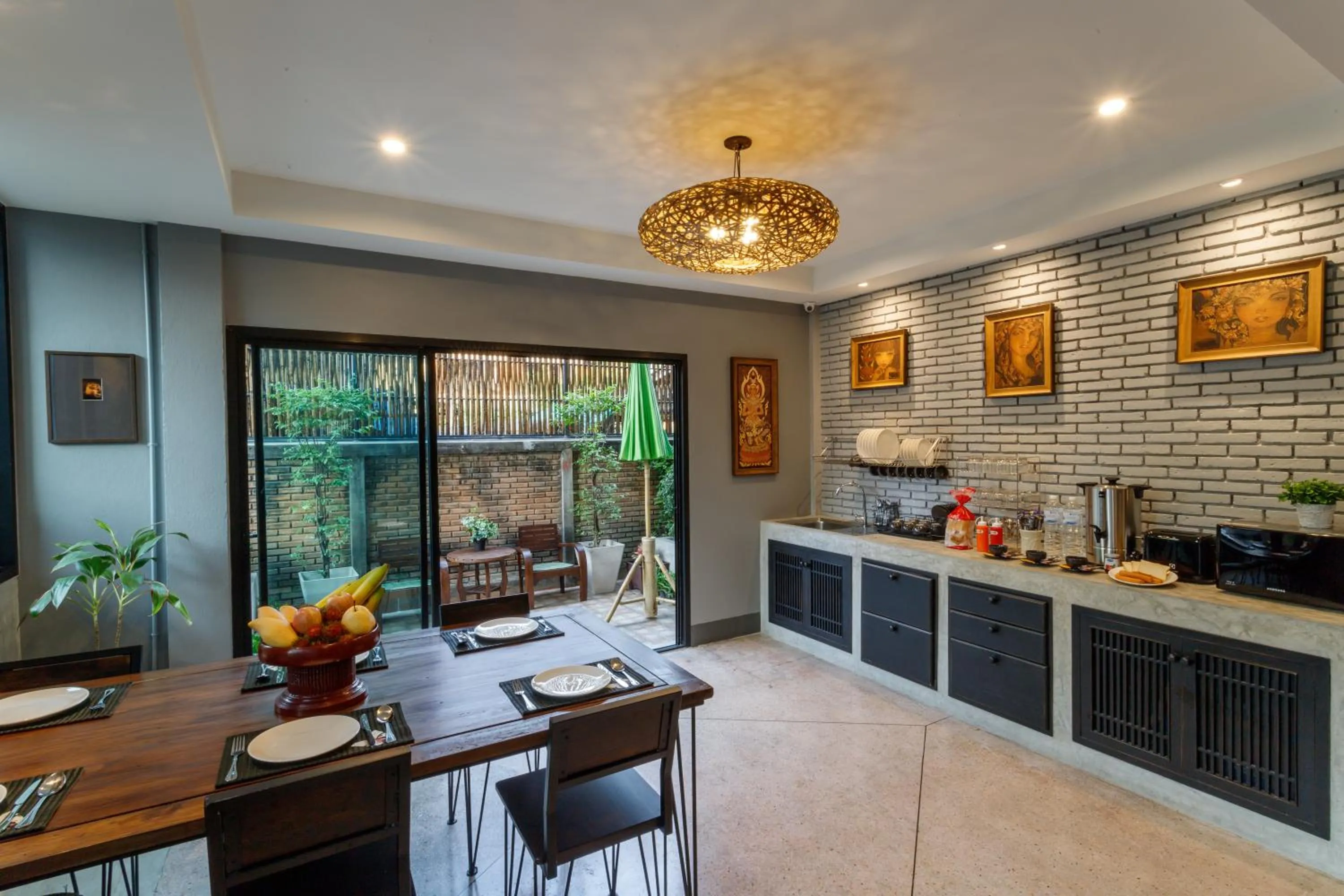 Kitchen or kitchenette in Hostel One Art and Gallery