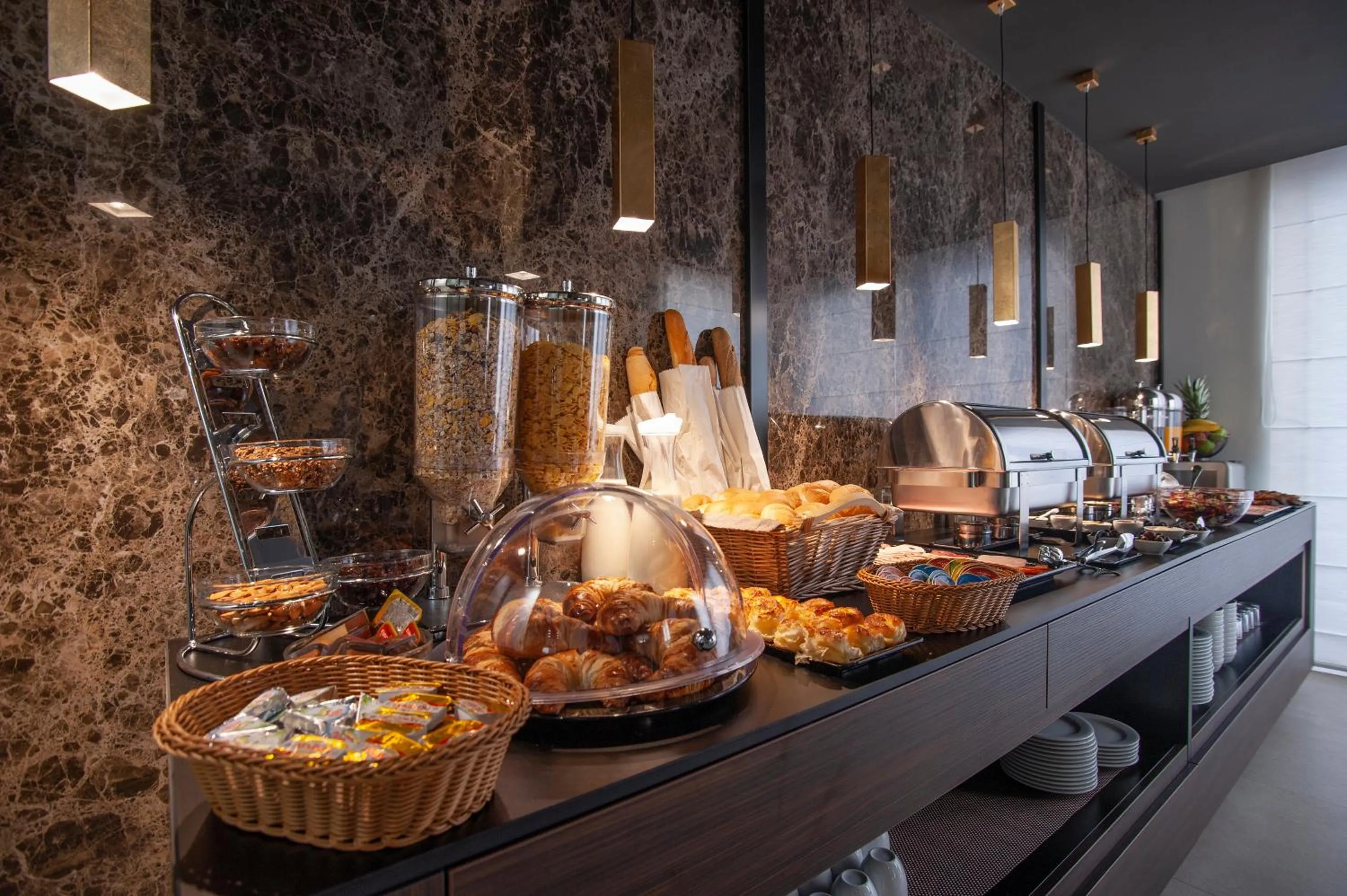 Food and drinks in Hotel Vela