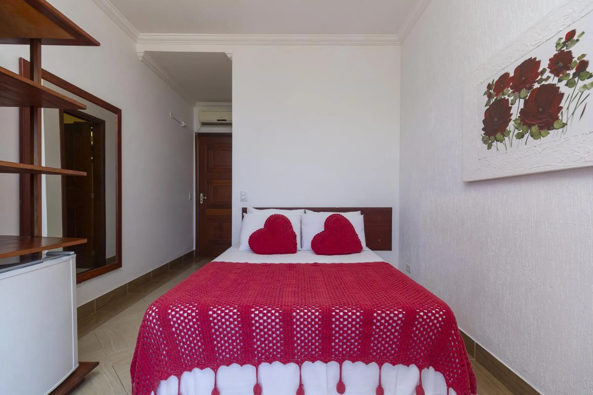 Photo of the whole room, Bed in Pousada Recanto de Paraty