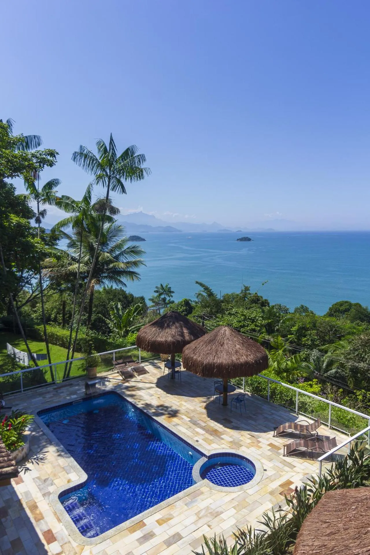 Sea view in Pousada Recanto de Paraty