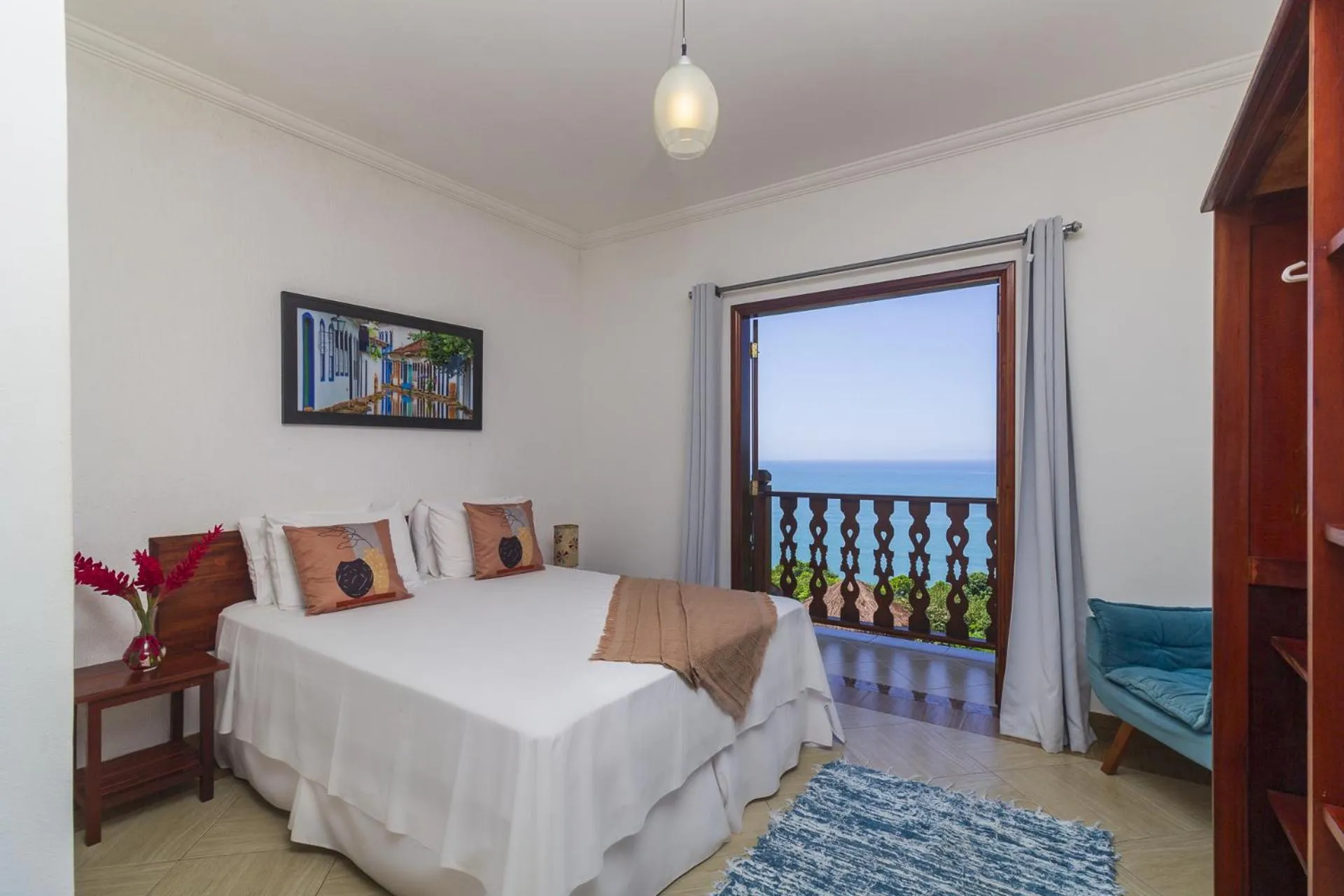 Photo of the whole room, Bed in Pousada Recanto de Paraty