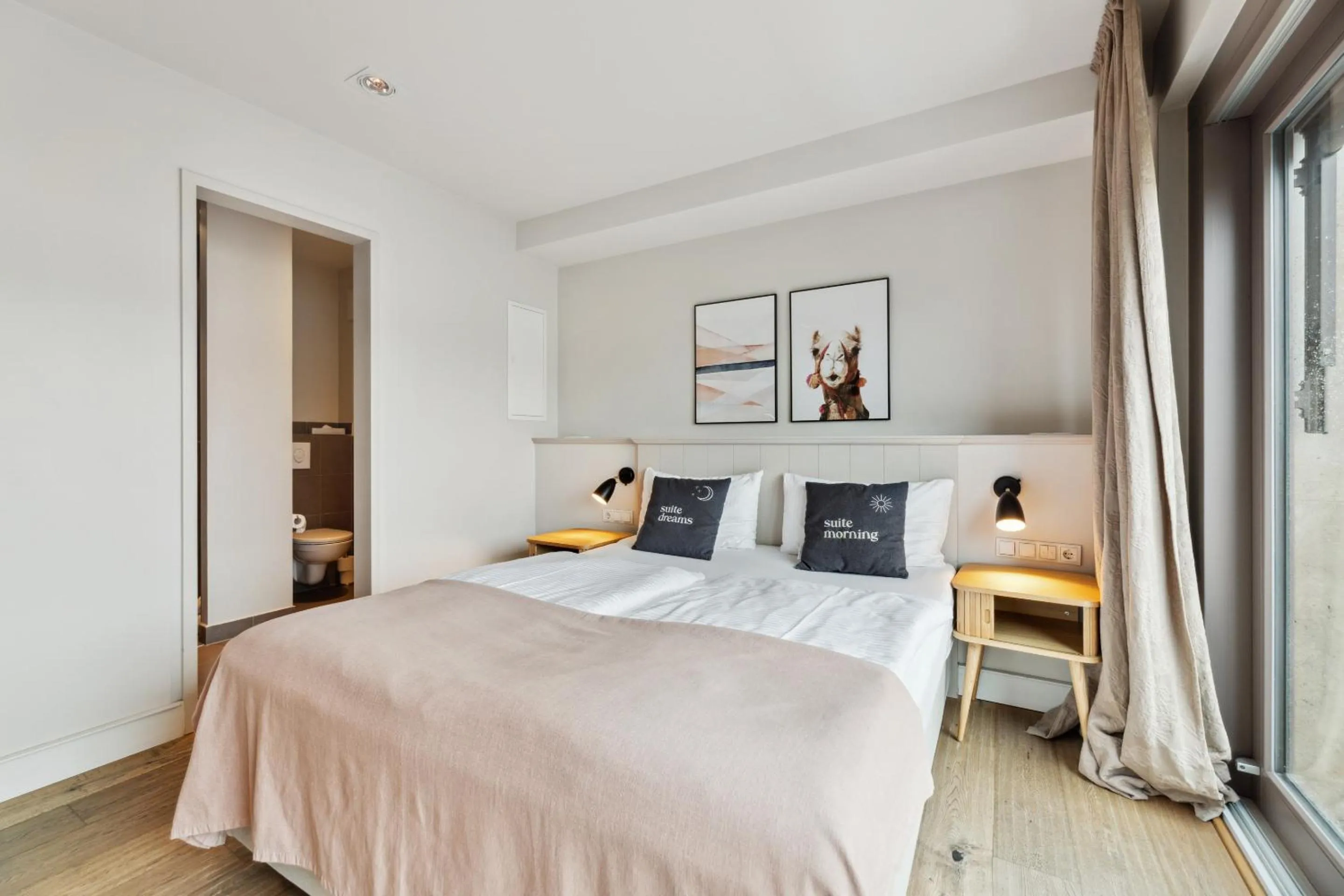 Bed in Limehome Berlin Prenzlauer Allee - Digital Access