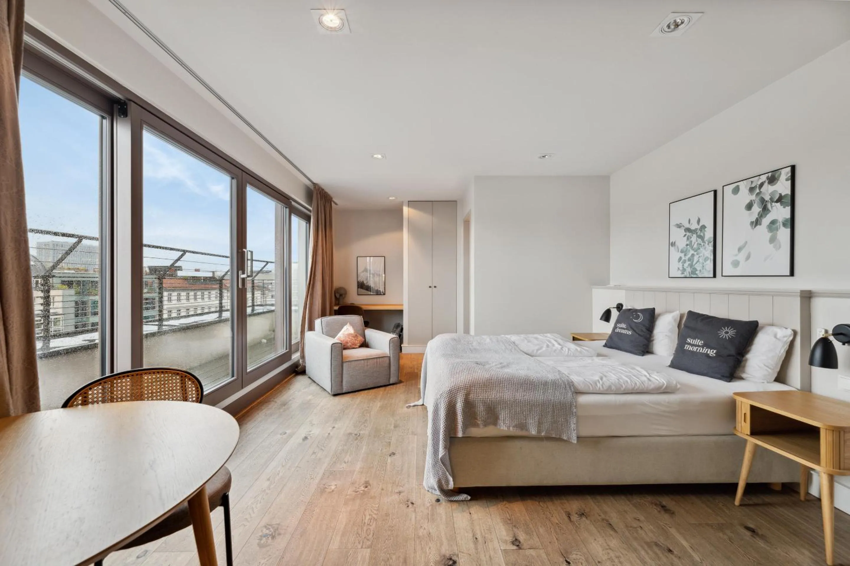 Bed in Limehome Berlin Prenzlauer Allee - Digital Access