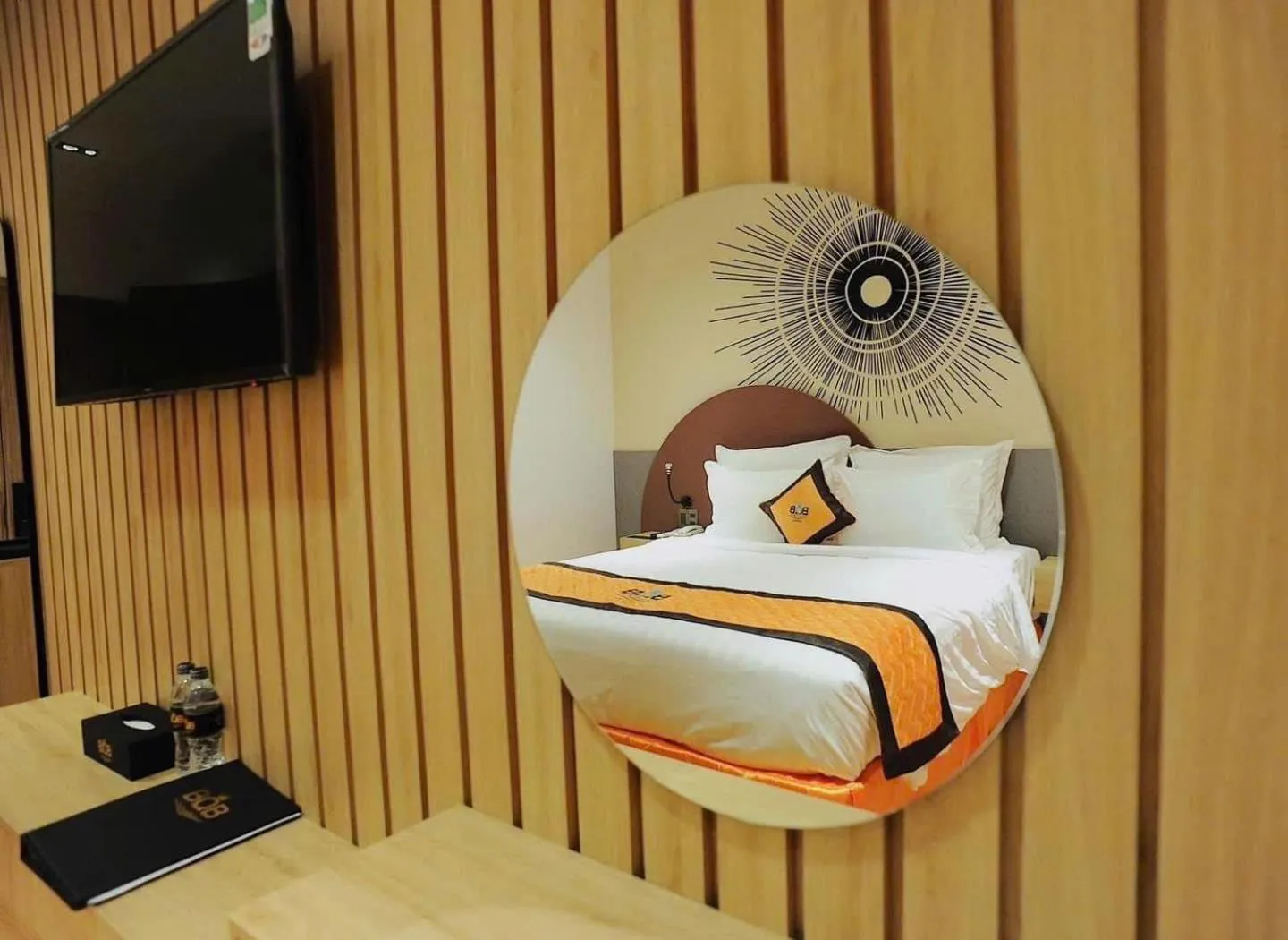 Bedroom, Bed in B.O.B Hotel