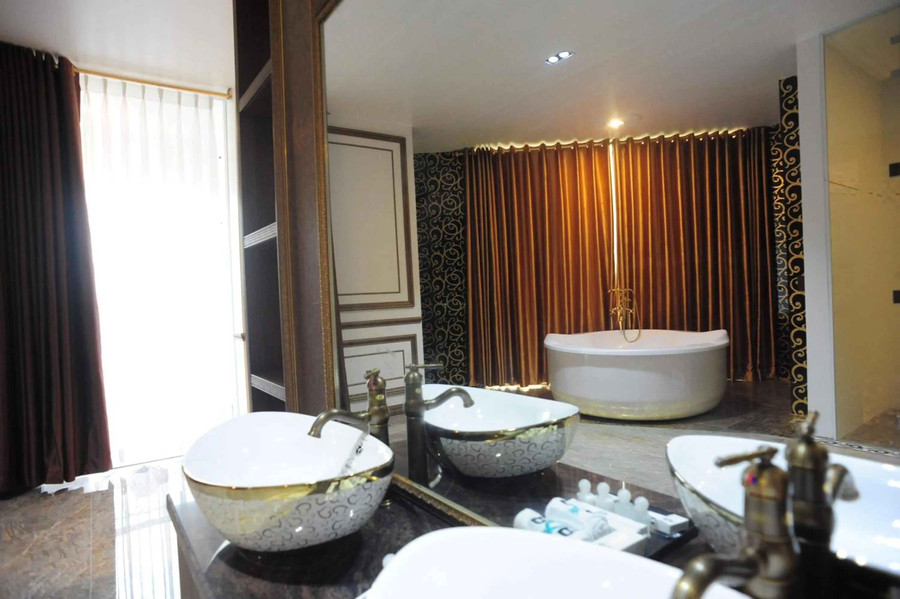 Bathroom in B.O.B Hotel