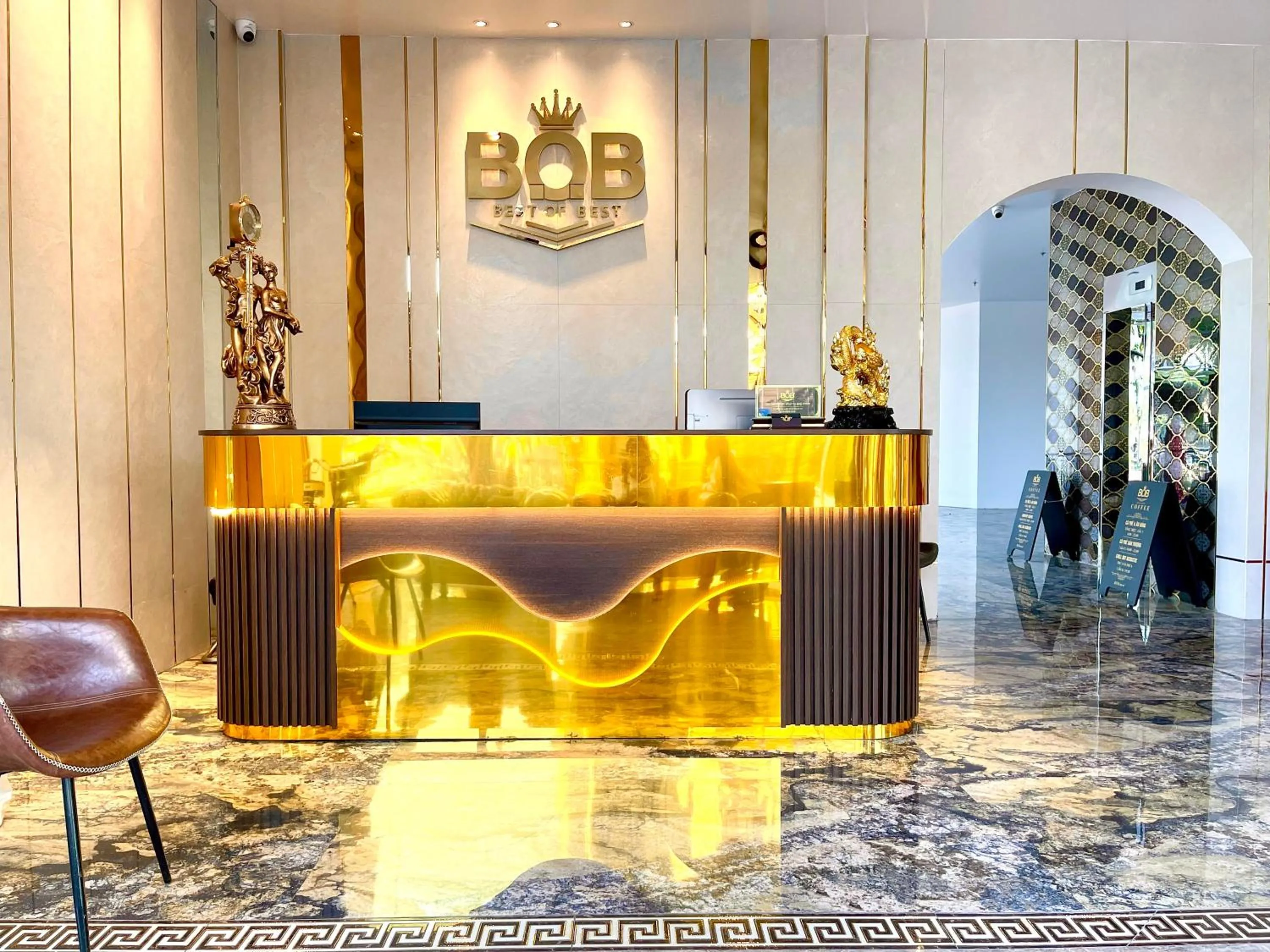 Lobby or reception in B.O.B Hotel